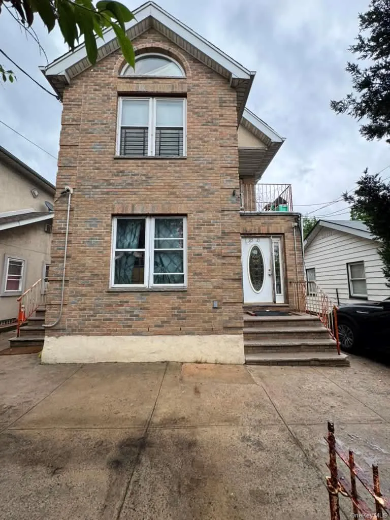 2521 94th Street, New York, NY, 6 Bedrooms Bedrooms, 10 Rooms Rooms,4 BathroomsBathrooms,Residential,For Rent,94th,0,1006543 2521 94th Street, New York, NY, 6 Bedrooms Bedrooms, 10 Rooms Rooms,4 BathroomsBathrooms,Residential,For Rent,94th,0,1006543