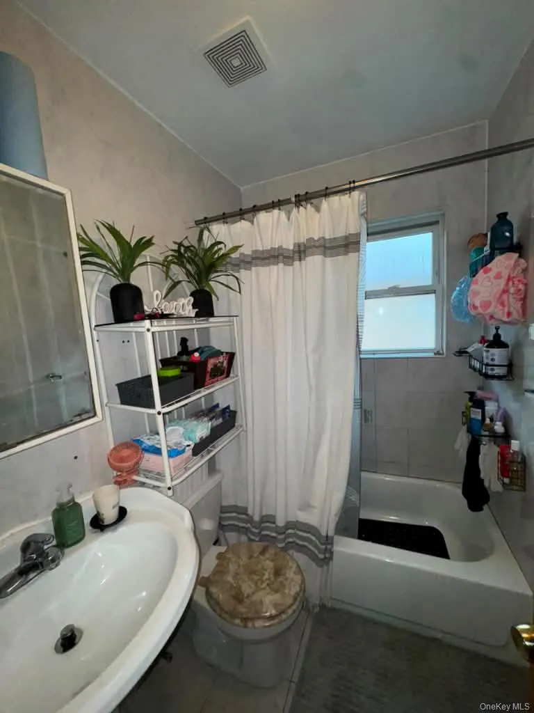 2521 94th Street, New York, NY, 6 Bedrooms Bedrooms, 10 Rooms Rooms,4 BathroomsBathrooms,Residential,For Rent,94th,0,1006543 2521 94th Street, New York, NY, 6 Bedrooms Bedrooms, 10 Rooms Rooms,4 BathroomsBathrooms,Residential,For Rent,94th,0,1006543