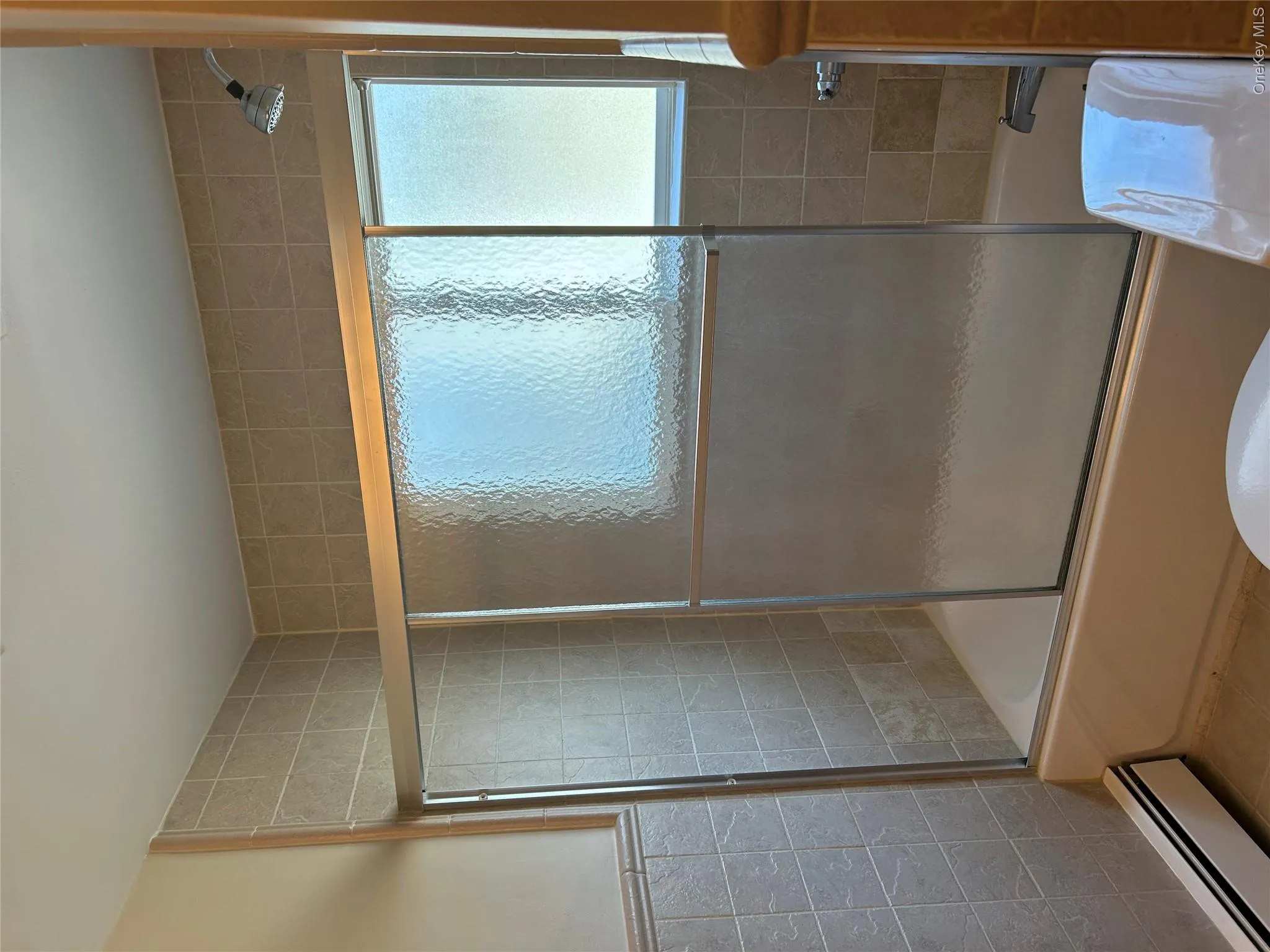 73 Ellensue Drive, Babylon, NY, 1 Bedroom Bedrooms, 3 Rooms Rooms,1 BathroomBathrooms,Residential Lease,For Rent,Ellensue,0,1006544 73 Ellensue Drive, Babylon, NY, 1 Bedroom Bedrooms, 3 Rooms Rooms,1 BathroomBathrooms,Residential Lease,For Rent,Ellensue,0,1006544