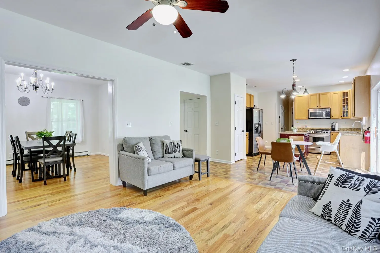 14 Suffern Road, Ramapo, NY, 4 Bedrooms Bedrooms, 8 Rooms Rooms,2 BathroomsBathrooms,Residential,For Rent,Suffern,0,1006546 14 Suffern Road, Ramapo, NY, 4 Bedrooms Bedrooms, 8 Rooms Rooms,2 BathroomsBathrooms,Residential,For Rent,Suffern,0,1006546