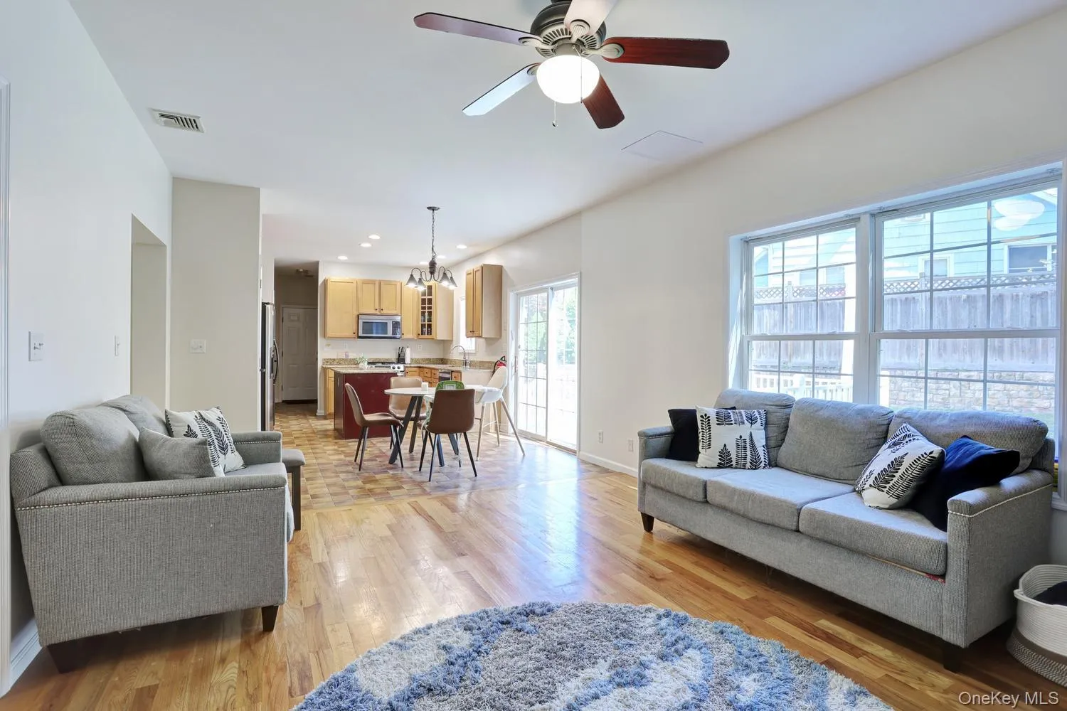 14 Suffern Road, Ramapo, NY, 4 Bedrooms Bedrooms, 8 Rooms Rooms,2 BathroomsBathrooms,Residential,For Rent,Suffern,0,1006546 14 Suffern Road, Ramapo, NY, 4 Bedrooms Bedrooms, 8 Rooms Rooms,2 BathroomsBathrooms,Residential,For Rent,Suffern,0,1006546
