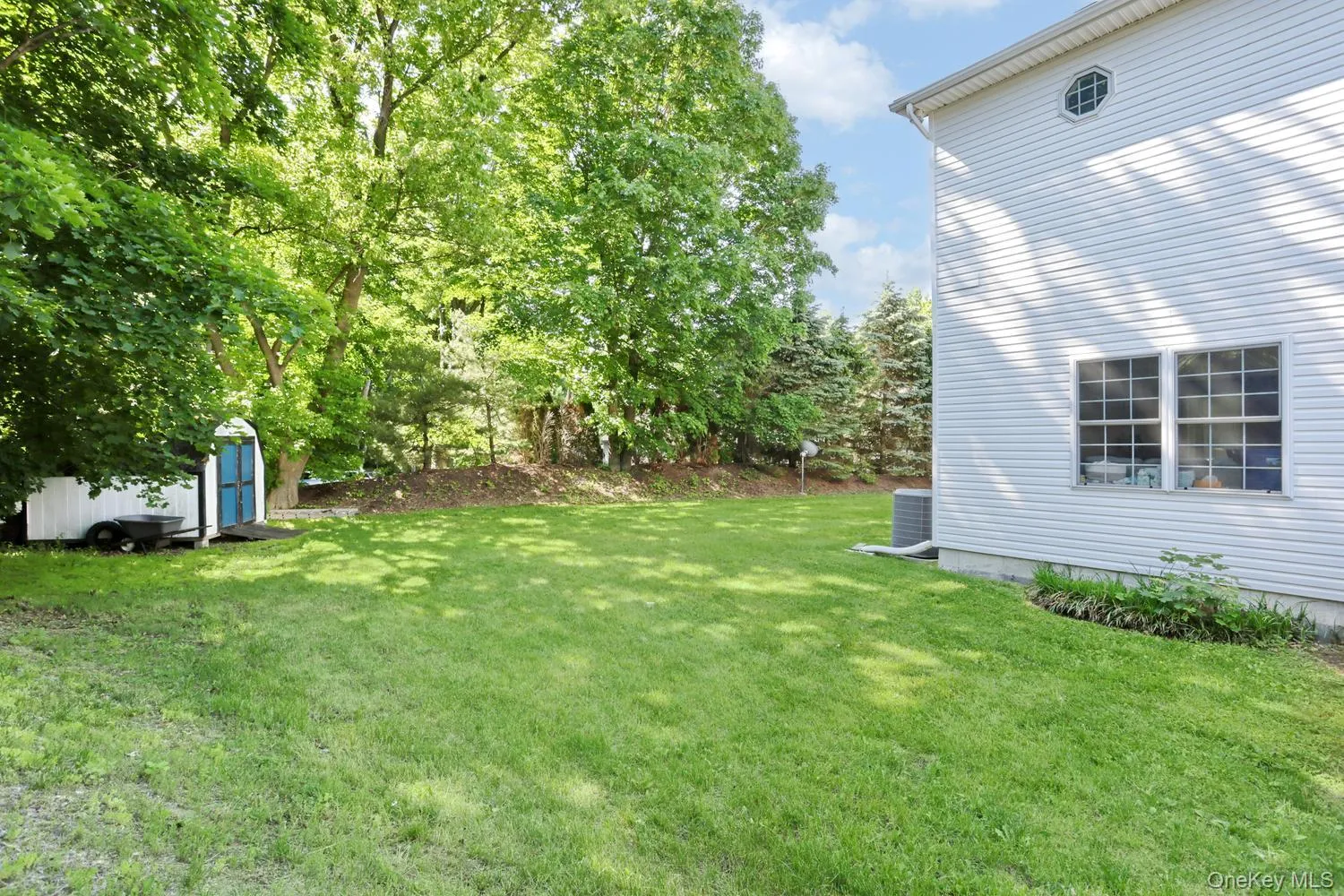14 Suffern Road, Ramapo, NY, 4 Bedrooms Bedrooms, 8 Rooms Rooms,2 BathroomsBathrooms,Residential,For Rent,Suffern,0,1006546 14 Suffern Road, Ramapo, NY, 4 Bedrooms Bedrooms, 8 Rooms Rooms,2 BathroomsBathrooms,Residential,For Rent,Suffern,0,1006546
