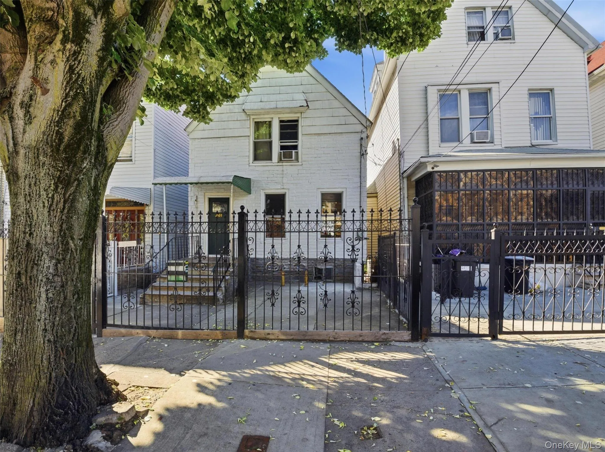 2851 Briggs Avenue, New York, NY, 3 Bedrooms Bedrooms, 7 Rooms Rooms,2 BathroomsBathrooms,Residential,For Rent,Briggs,0,1006548 2851 Briggs Avenue, New York, NY, 3 Bedrooms Bedrooms, 7 Rooms Rooms,2 BathroomsBathrooms,Residential,For Rent,Briggs,0,1006548