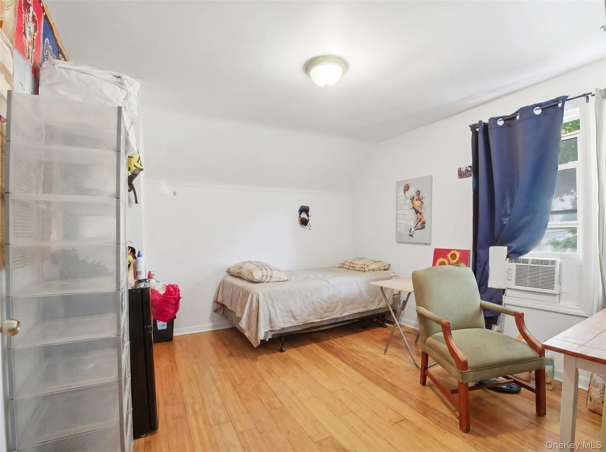 2851 Briggs Avenue, New York, NY, 3 Bedrooms Bedrooms, 7 Rooms Rooms,2 BathroomsBathrooms,Residential,For Rent,Briggs,0,1006548 2851 Briggs Avenue, New York, NY, 3 Bedrooms Bedrooms, 7 Rooms Rooms,2 BathroomsBathrooms,Residential,For Rent,Briggs,0,1006548