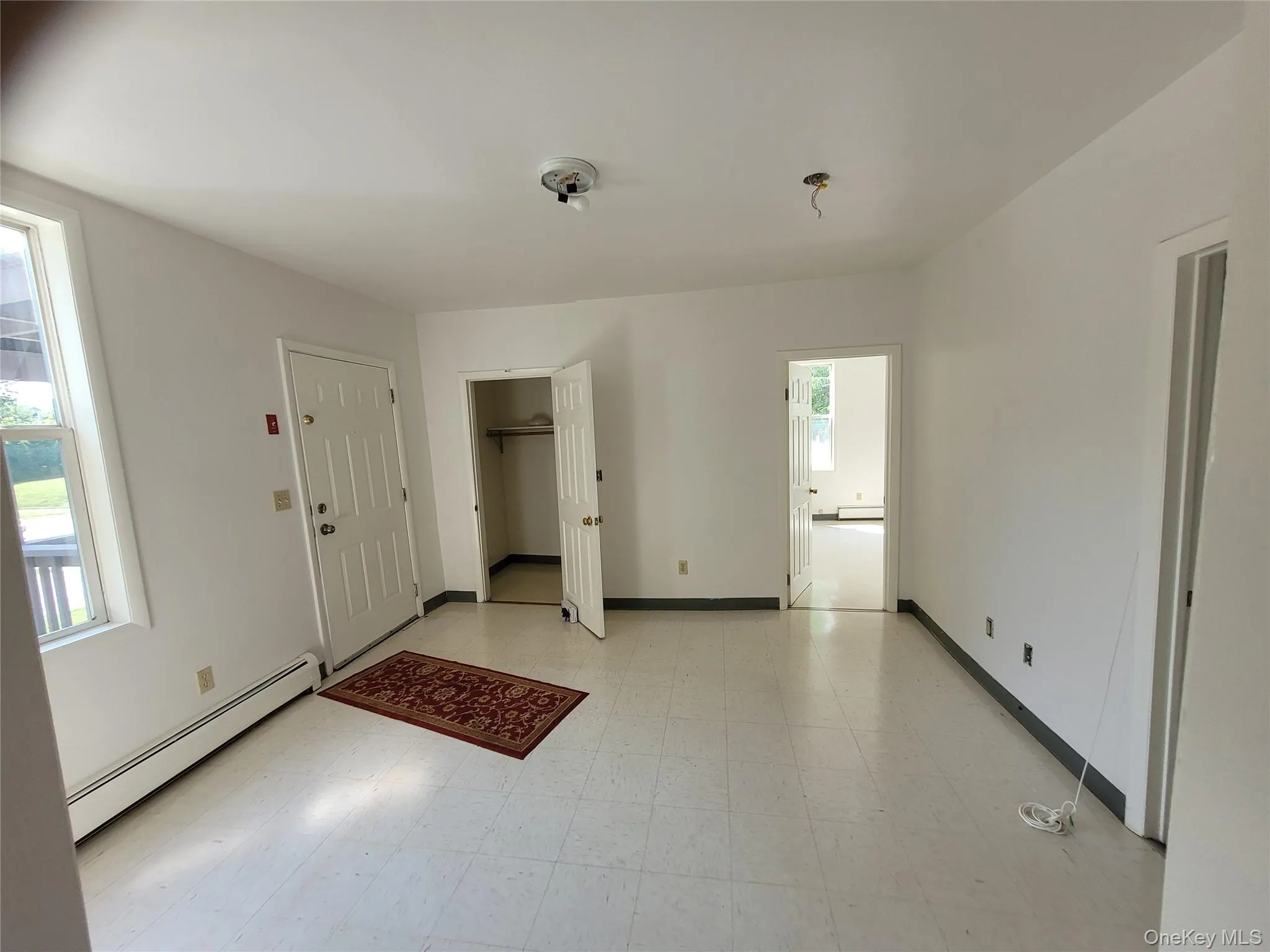 11 Fallkill Avenue, Poughkeepsie, NY, 3 Bedrooms Bedrooms, 5 Rooms Rooms,1 BathroomBathrooms,Residential Lease,For Rent,Fallkill,0,1006553 11 Fallkill Avenue, Poughkeepsie, NY, 3 Bedrooms Bedrooms, 5 Rooms Rooms,1 BathroomBathrooms,Residential Lease,For Rent,Fallkill,0,1006553