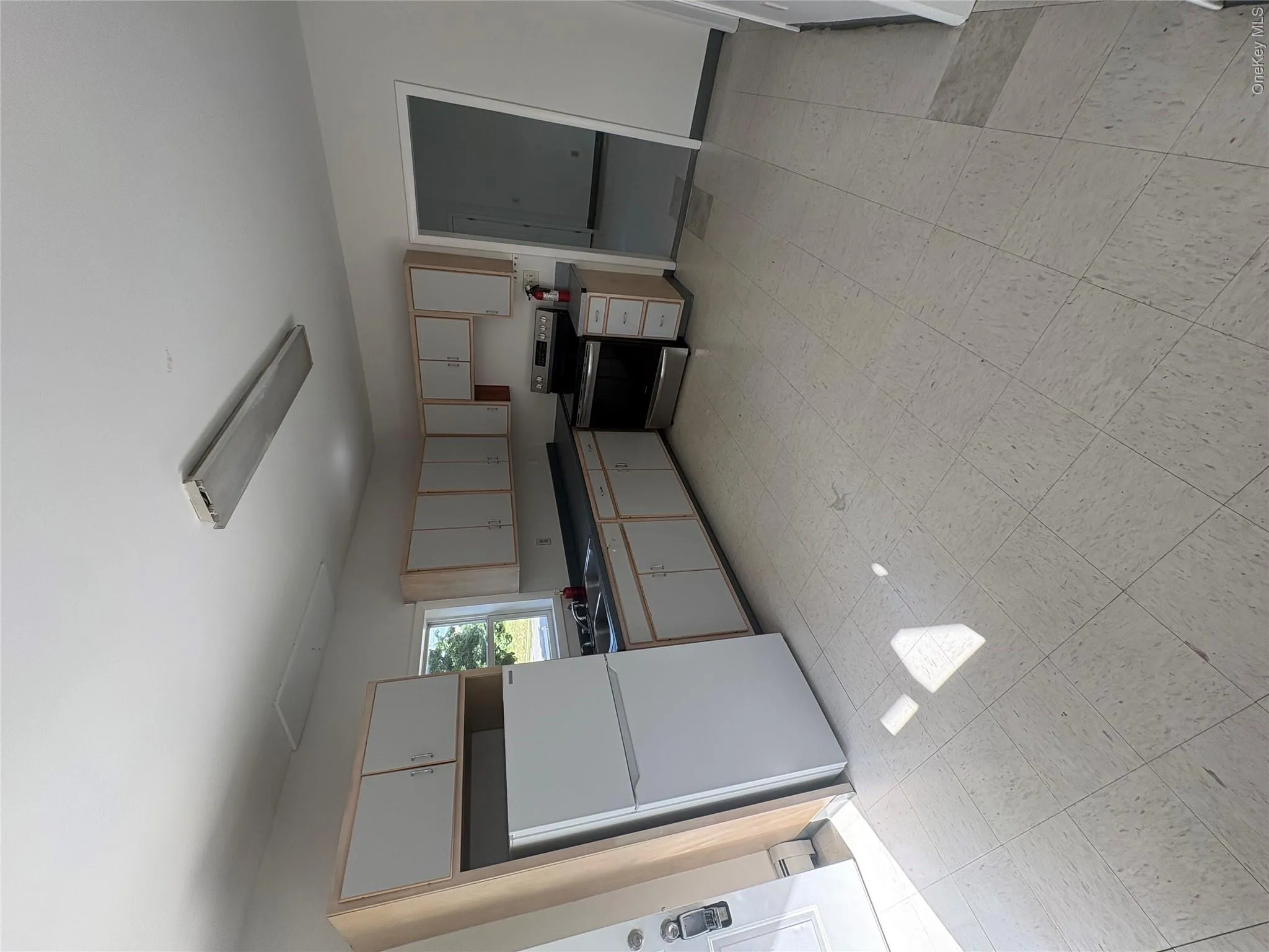 11 Fallkill Avenue, Poughkeepsie, NY, 3 Bedrooms Bedrooms, 5 Rooms Rooms,1 BathroomBathrooms,Residential Lease,For Rent,Fallkill,0,1006553 11 Fallkill Avenue, Poughkeepsie, NY, 3 Bedrooms Bedrooms, 5 Rooms Rooms,1 BathroomBathrooms,Residential Lease,For Rent,Fallkill,0,1006553