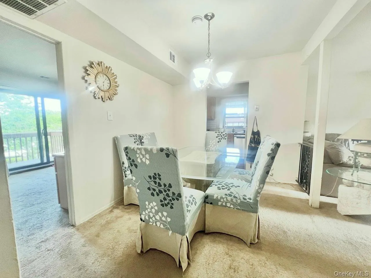66 Bailey Court, Brookhaven, NY, 1 Bedroom Bedrooms, 4 Rooms Rooms,1 BathroomBathrooms,Residential,For Rent,Bailey,0,1006557 66 Bailey Court, Brookhaven, NY, 1 Bedroom Bedrooms, 4 Rooms Rooms,1 BathroomBathrooms,Residential,For Rent,Bailey,0,1006557