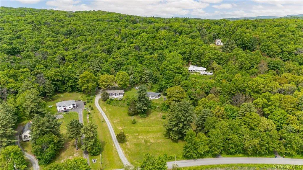 559 Lake Road, Pine Plains, NY, 2 Bedrooms Bedrooms, 7 Rooms Rooms,2 BathroomsBathrooms,Residential,For Rent,Lake,0,1006574 559 Lake Road, Pine Plains, NY, 2 Bedrooms Bedrooms, 7 Rooms Rooms,2 BathroomsBathrooms,Residential,For Rent,Lake,0,1006574