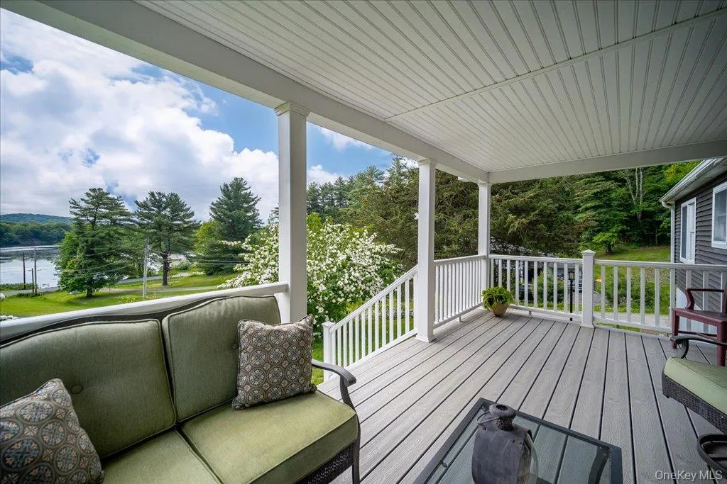 553 Lake Road, Pine Plains, NY, 3 Bedrooms Bedrooms, 10 Rooms Rooms,2 BathroomsBathrooms,Residential,For Rent,Lake,0,1006576 553 Lake Road, Pine Plains, NY, 3 Bedrooms Bedrooms, 10 Rooms Rooms,2 BathroomsBathrooms,Residential,For Rent,Lake,0,1006576