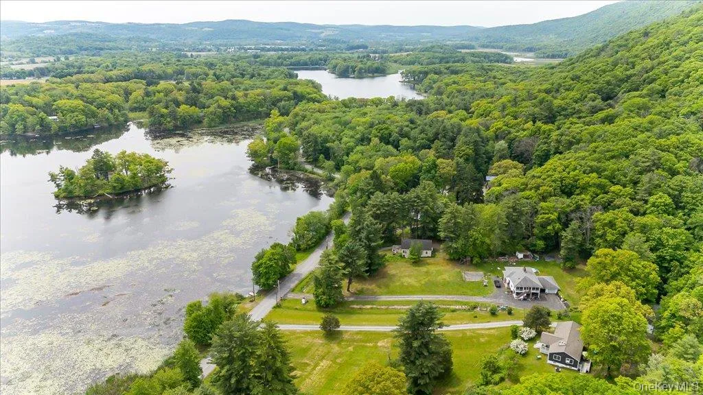 553 Lake Road, Pine Plains, NY, 3 Bedrooms Bedrooms, 10 Rooms Rooms,2 BathroomsBathrooms,Residential,For Rent,Lake,0,1006576 553 Lake Road, Pine Plains, NY, 3 Bedrooms Bedrooms, 10 Rooms Rooms,2 BathroomsBathrooms,Residential,For Rent,Lake,0,1006576