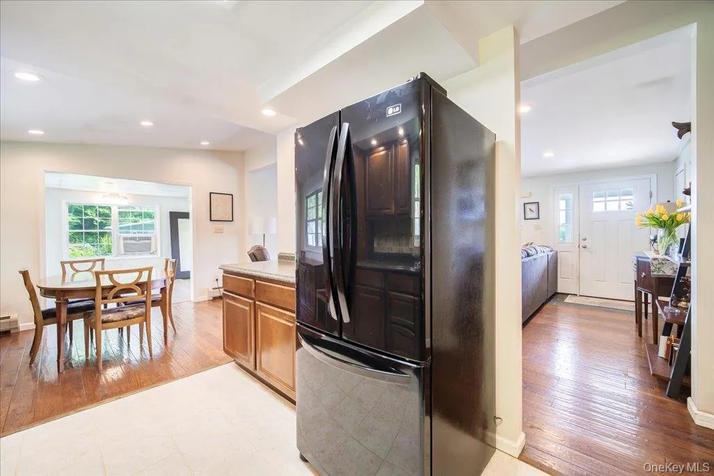 553 Lake Road, Pine Plains, NY, 3 Bedrooms Bedrooms, 10 Rooms Rooms,2 BathroomsBathrooms,Residential,For Rent,Lake,0,1006576 553 Lake Road, Pine Plains, NY, 3 Bedrooms Bedrooms, 10 Rooms Rooms,2 BathroomsBathrooms,Residential,For Rent,Lake,0,1006576