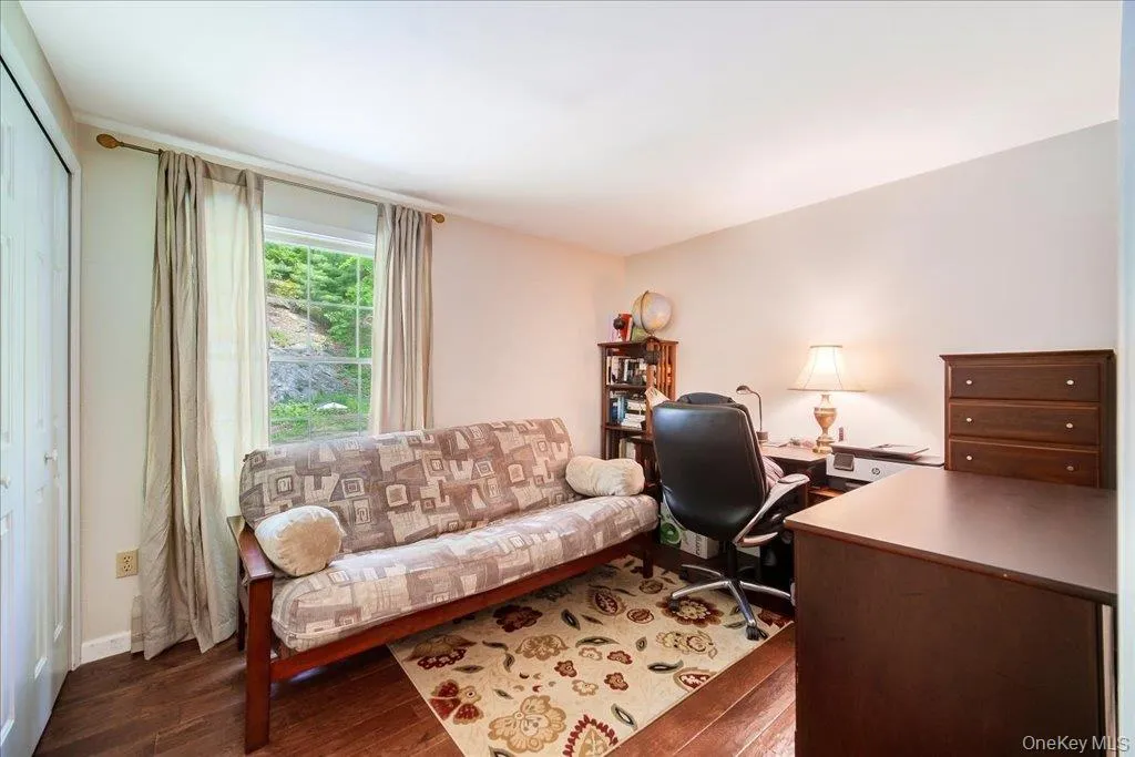 553 Lake Road, Pine Plains, NY, 3 Bedrooms Bedrooms, 10 Rooms Rooms,2 BathroomsBathrooms,Residential,For Rent,Lake,0,1006576 553 Lake Road, Pine Plains, NY, 3 Bedrooms Bedrooms, 10 Rooms Rooms,2 BathroomsBathrooms,Residential,For Rent,Lake,0,1006576