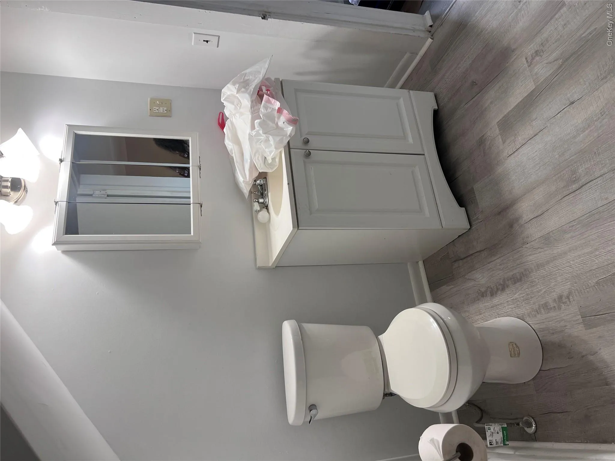 31 Bridge Street, Shawangunk, NY, 1 Bedroom Bedrooms, 4 Rooms Rooms,1 BathroomBathrooms,Residential Lease,For Rent,Bridge,0,1006588 31 Bridge Street, Shawangunk, NY, 1 Bedroom Bedrooms, 4 Rooms Rooms,1 BathroomBathrooms,Residential Lease,For Rent,Bridge,0,1006588