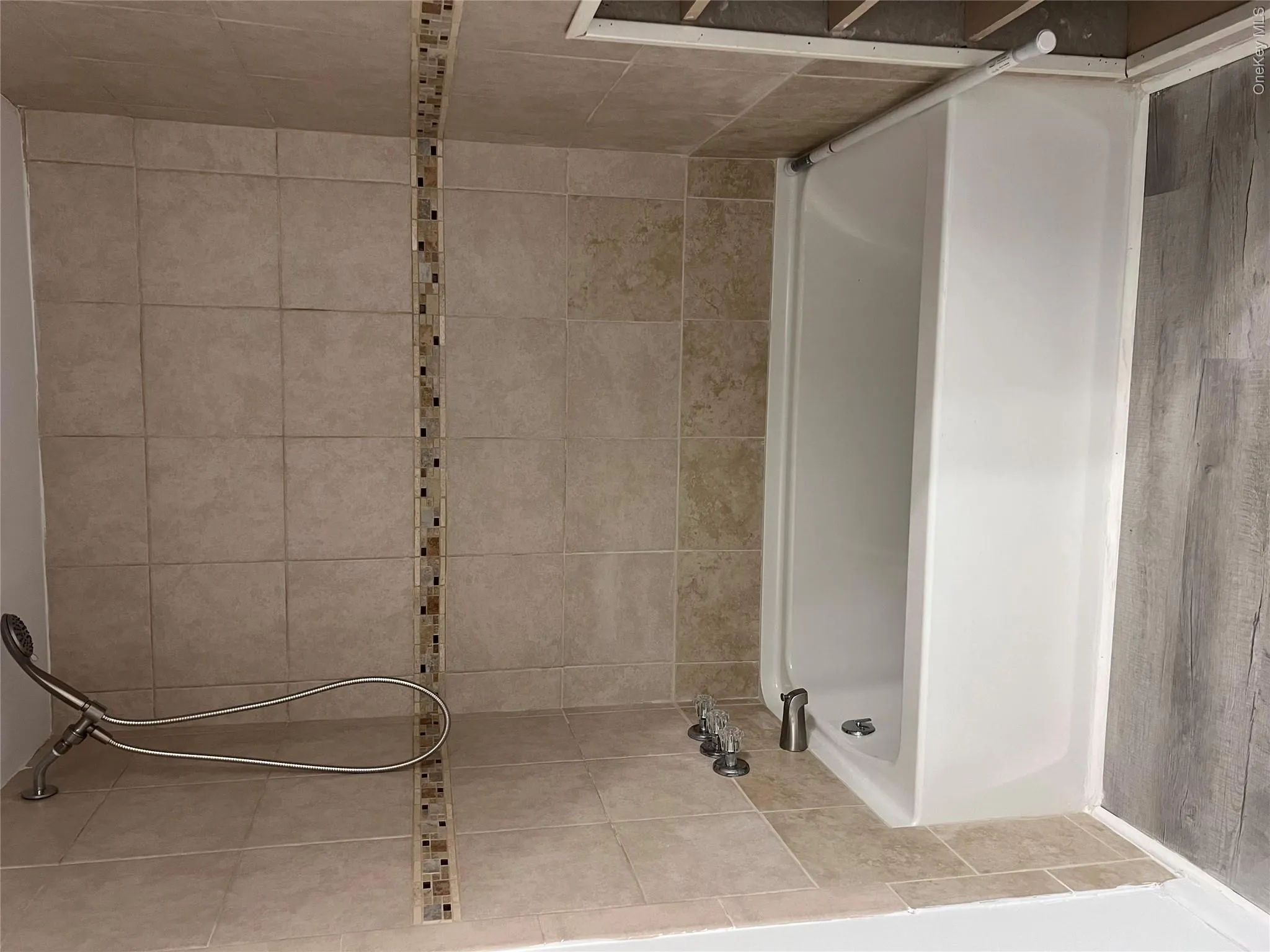 31 Bridge Street, Shawangunk, NY, 1 Bedroom Bedrooms, 4 Rooms Rooms,1 BathroomBathrooms,Residential Lease,For Rent,Bridge,0,1006588 31 Bridge Street, Shawangunk, NY, 1 Bedroom Bedrooms, 4 Rooms Rooms,1 BathroomBathrooms,Residential Lease,For Rent,Bridge,0,1006588