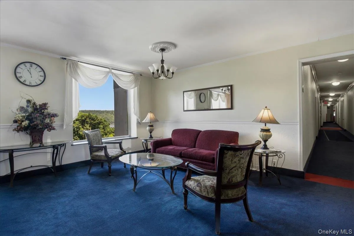 279 Broadway, Yonkers, NY, 1 Bedroom Bedrooms, 3 Rooms Rooms,1 BathroomBathrooms,Residential,For Rent,Broadway,0,1006590 279 Broadway, Yonkers, NY, 1 Bedroom Bedrooms, 3 Rooms Rooms,1 BathroomBathrooms,Residential,For Rent,Broadway,0,1006590