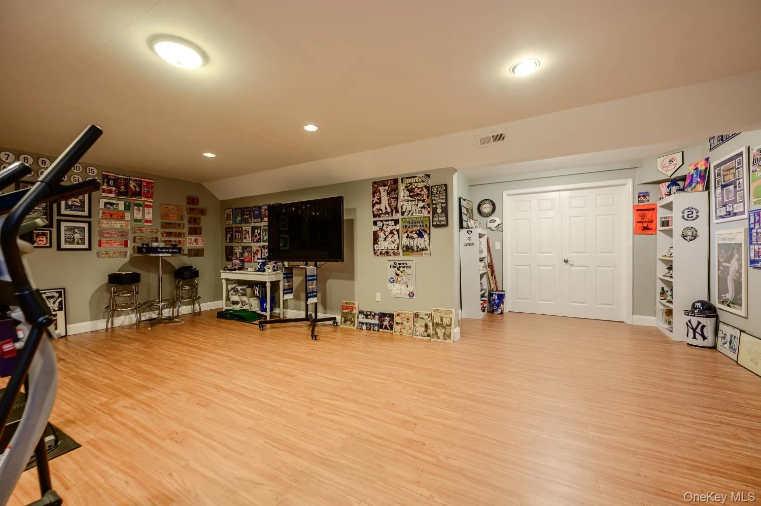 9 Poplar Street, East Fishkill, NY, 4 Bedrooms Bedrooms, 9 Rooms Rooms,2 BathroomsBathrooms,Residential,For Rent,Poplar,0,1006591 9 Poplar Street, East Fishkill, NY, 4 Bedrooms Bedrooms, 9 Rooms Rooms,2 BathroomsBathrooms,Residential,For Rent,Poplar,0,1006591