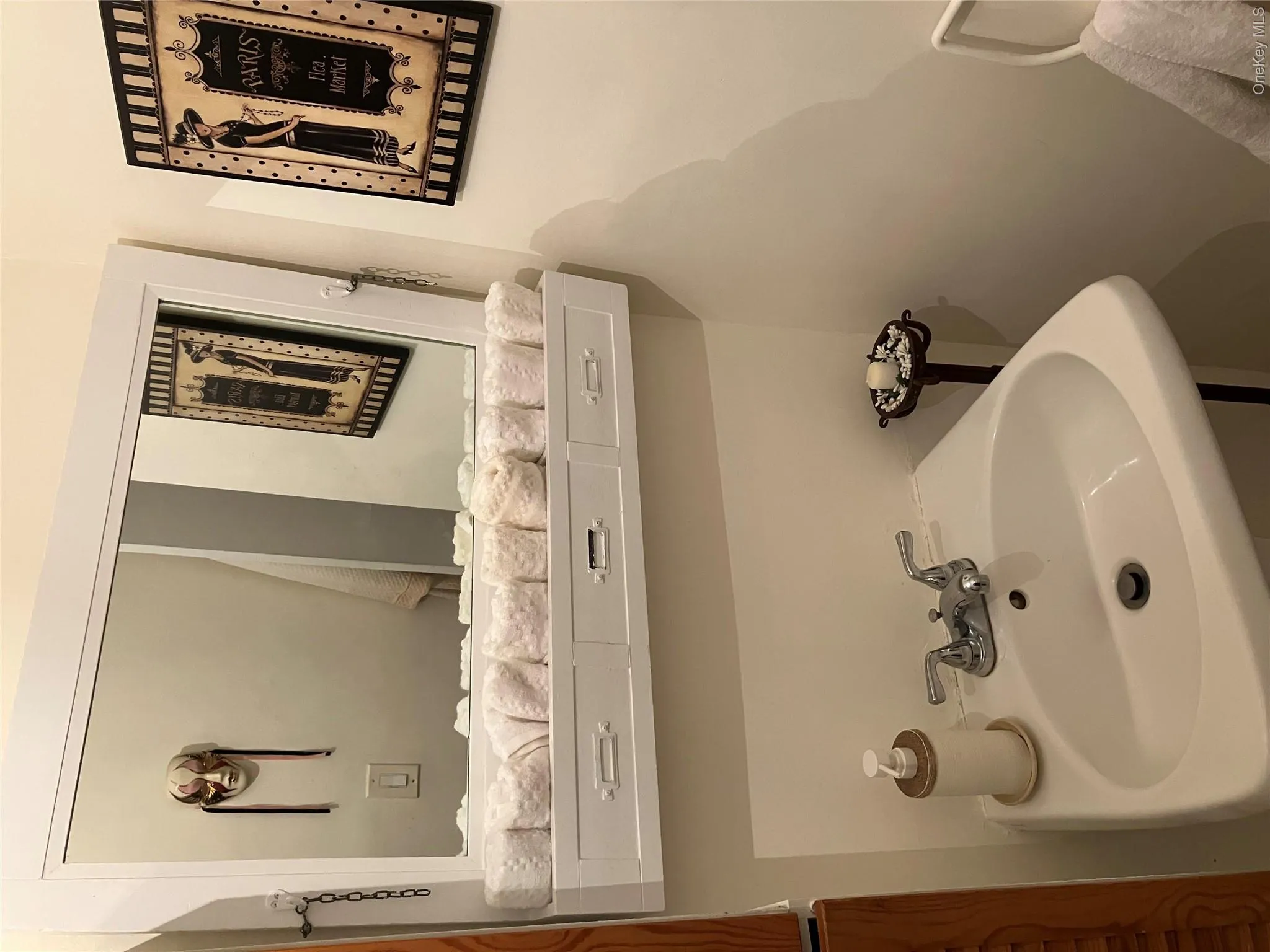 Pedestal sink with chrome faucet Pedestal sink with chrome faucet