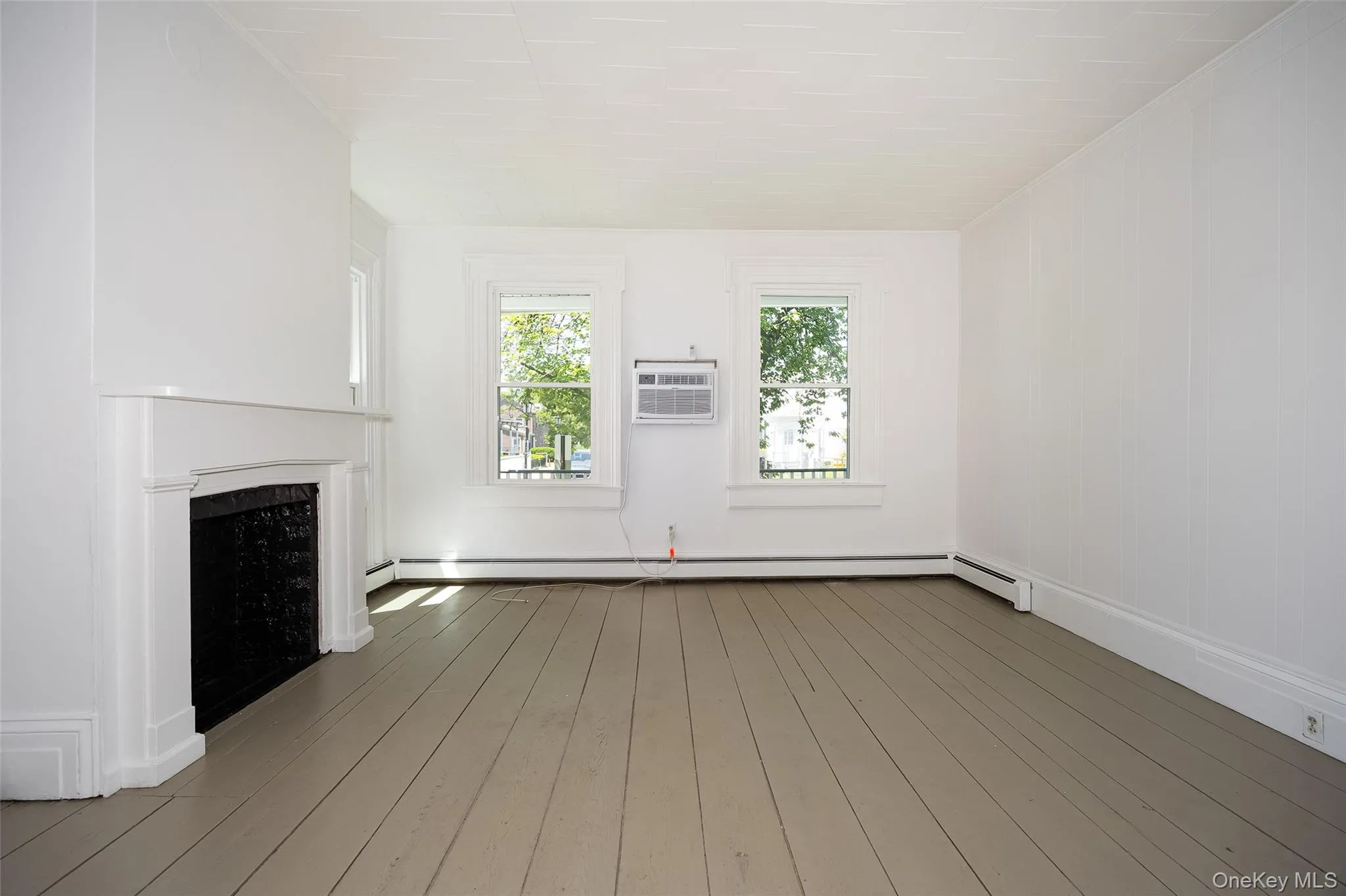 29 Delano Street, Poughkeepsie, NY, 3 Bedrooms Bedrooms, 6 Rooms Rooms,1 BathroomBathrooms,Residential Lease,For Rent,Delano,0,1006595 29 Delano Street, Poughkeepsie, NY, 3 Bedrooms Bedrooms, 6 Rooms Rooms,1 BathroomBathrooms,Residential Lease,For Rent,Delano,0,1006595