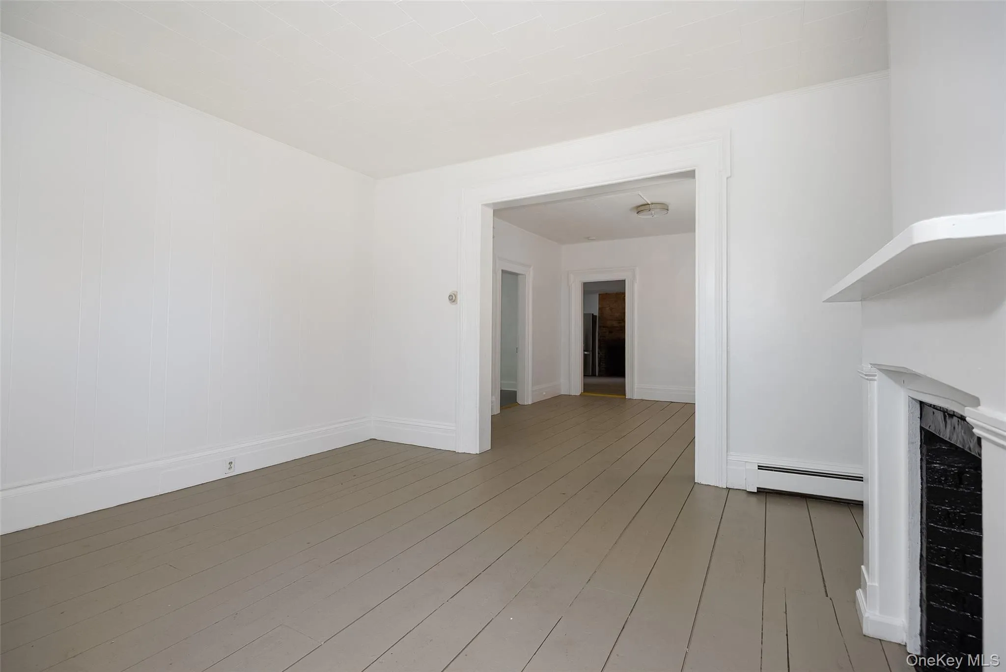 29 Delano Street, Poughkeepsie, NY, 3 Bedrooms Bedrooms, 6 Rooms Rooms,1 BathroomBathrooms,Residential Lease,For Rent,Delano,0,1006595 29 Delano Street, Poughkeepsie, NY, 3 Bedrooms Bedrooms, 6 Rooms Rooms,1 BathroomBathrooms,Residential Lease,For Rent,Delano,0,1006595