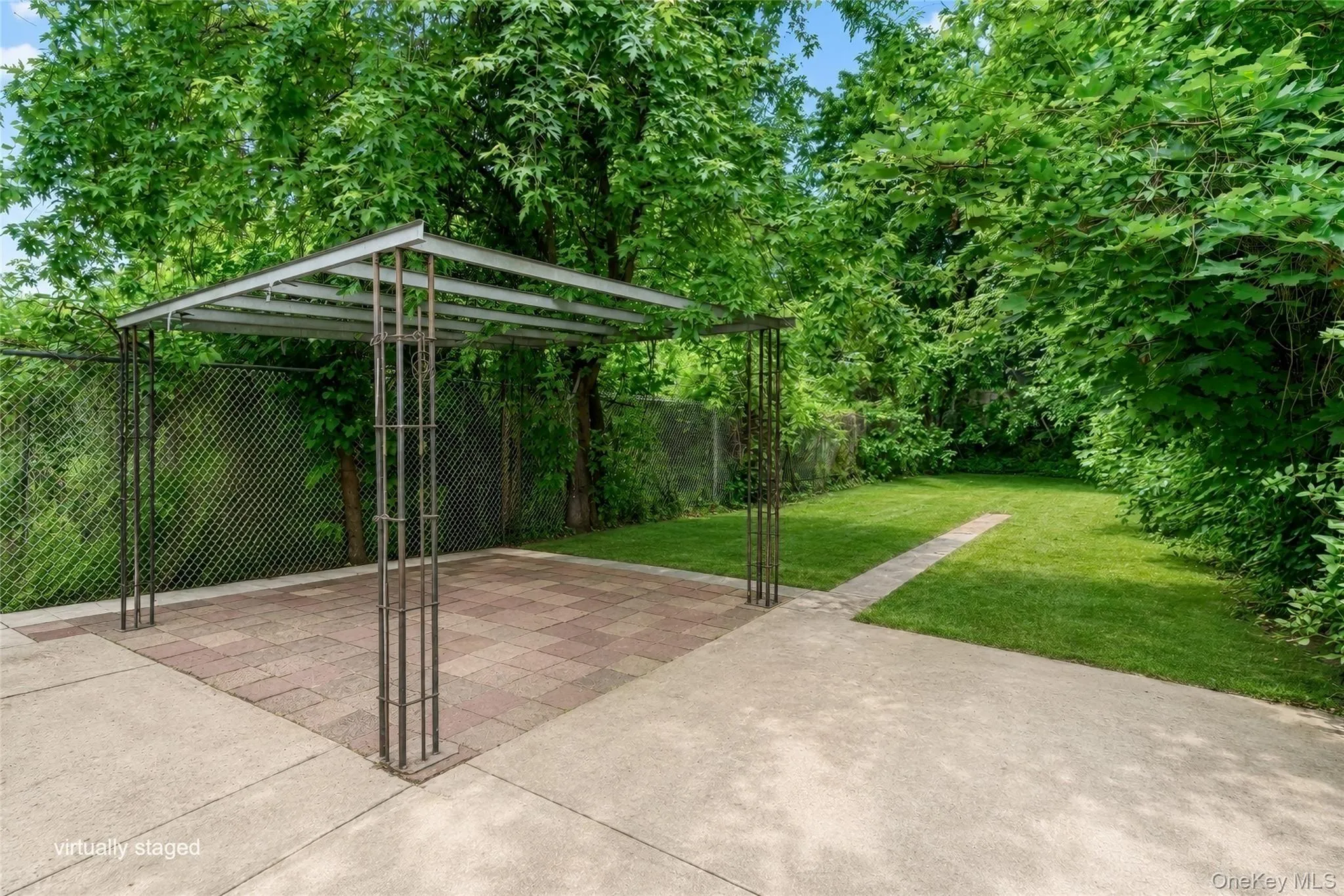 218 Targee Street, New York, NY, 3 Bedrooms Bedrooms, 6 Rooms Rooms,1 BathroomBathrooms,Residential,For Rent,Targee Street,0,1006597 218 Targee Street, New York, NY, 3 Bedrooms Bedrooms, 6 Rooms Rooms,1 BathroomBathrooms,Residential,For Rent,Targee Street,0,1006597