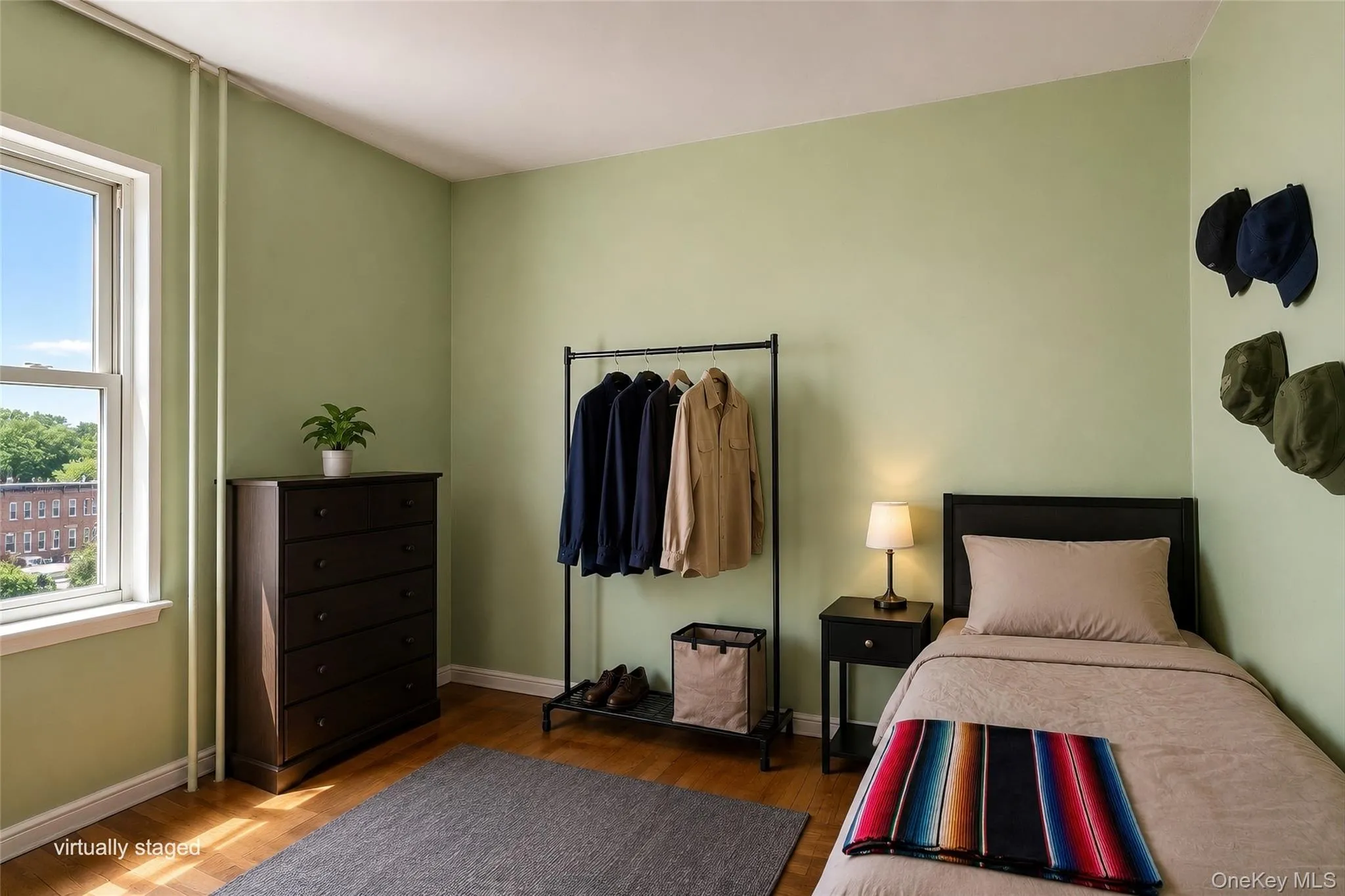 218 Targee Street, New York, NY, 3 Bedrooms Bedrooms, 6 Rooms Rooms,1 BathroomBathrooms,Residential,For Rent,Targee Street,0,1006597 218 Targee Street, New York, NY, 3 Bedrooms Bedrooms, 6 Rooms Rooms,1 BathroomBathrooms,Residential,For Rent,Targee Street,0,1006597