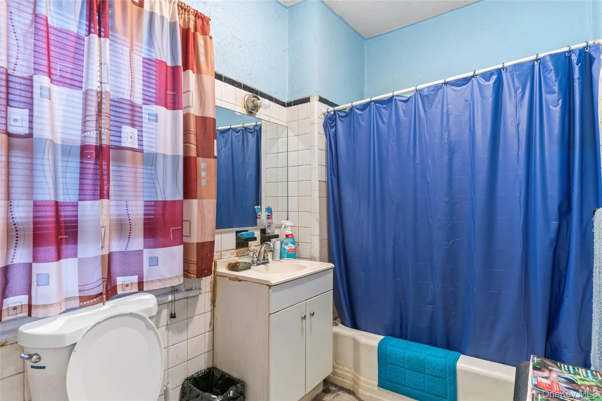 218 Targee Street, New York, NY, 3 Bedrooms Bedrooms, 6 Rooms Rooms,1 BathroomBathrooms,Residential,For Rent,Targee Street,0,1006597 218 Targee Street, New York, NY, 3 Bedrooms Bedrooms, 6 Rooms Rooms,1 BathroomBathrooms,Residential,For Rent,Targee Street,0,1006597