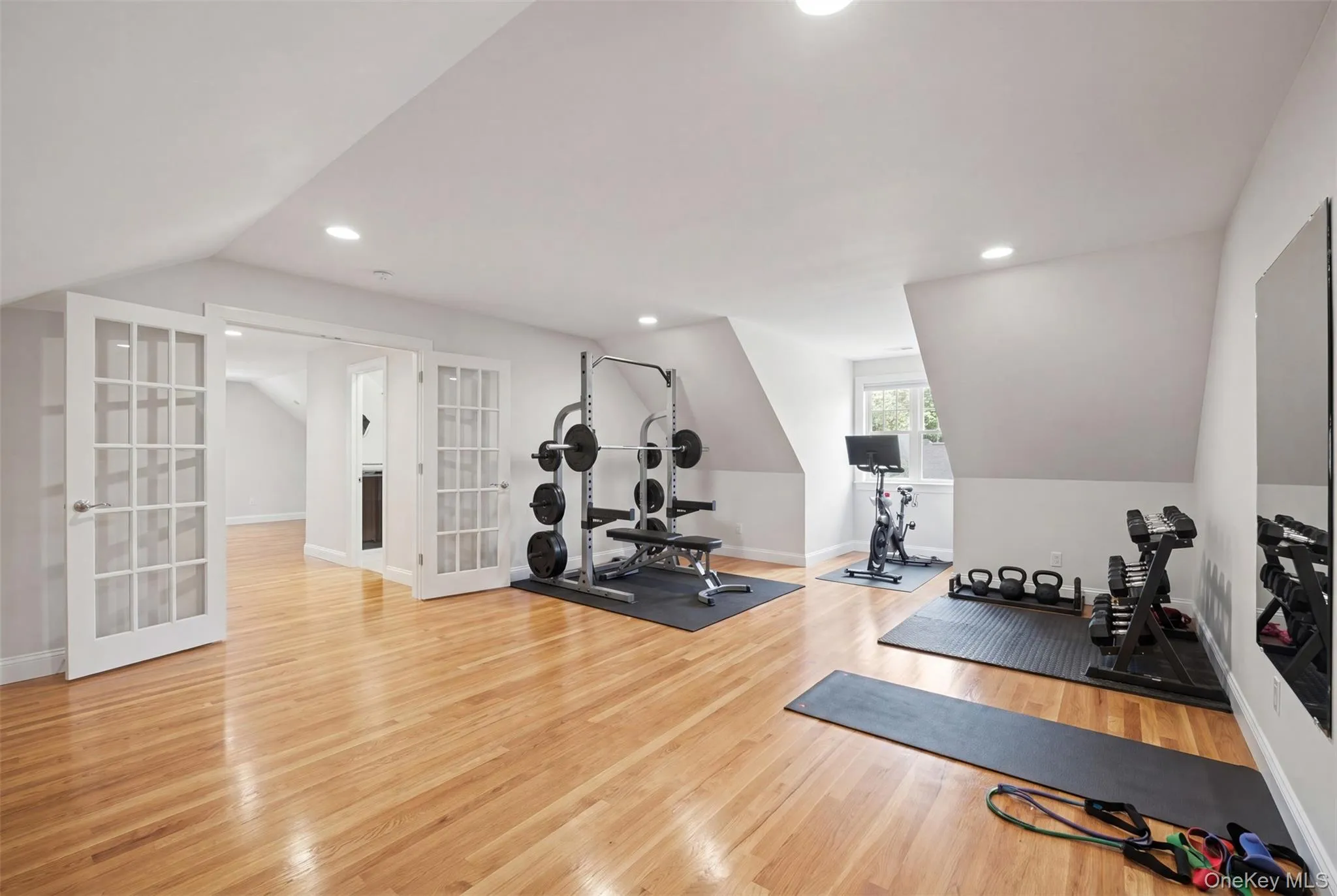 Extended room from the primary room—virtually staged Extended room from the primary room—virtually staged