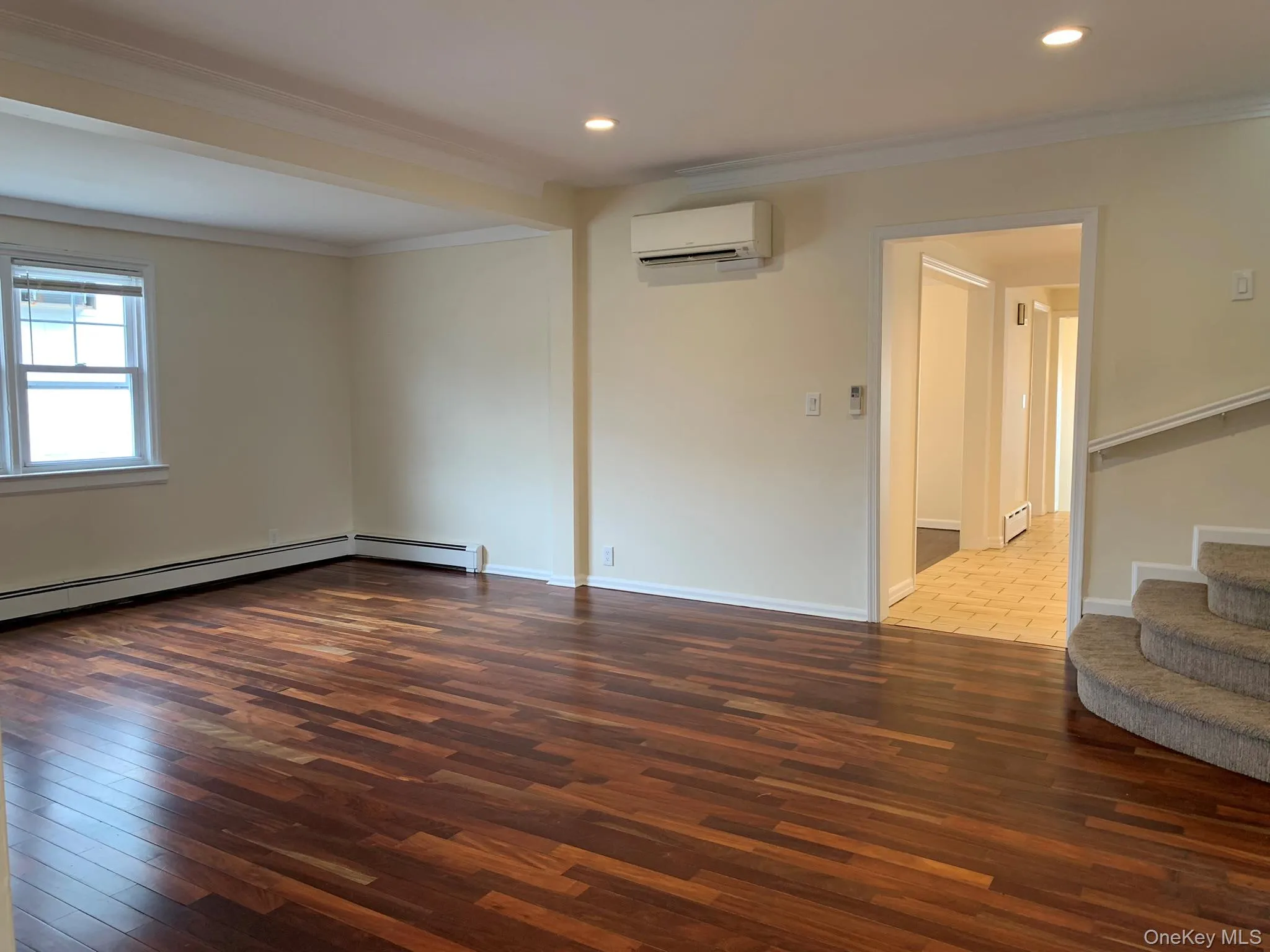 24 Hall Avenue, Eastchester, NY, 3 Bedrooms Bedrooms, 10 Rooms Rooms,2 BathroomsBathrooms,Residential Lease,For Rent,Hall,0,1006604 24 Hall Avenue, Eastchester, NY, 3 Bedrooms Bedrooms, 10 Rooms Rooms,2 BathroomsBathrooms,Residential Lease,For Rent,Hall,0,1006604