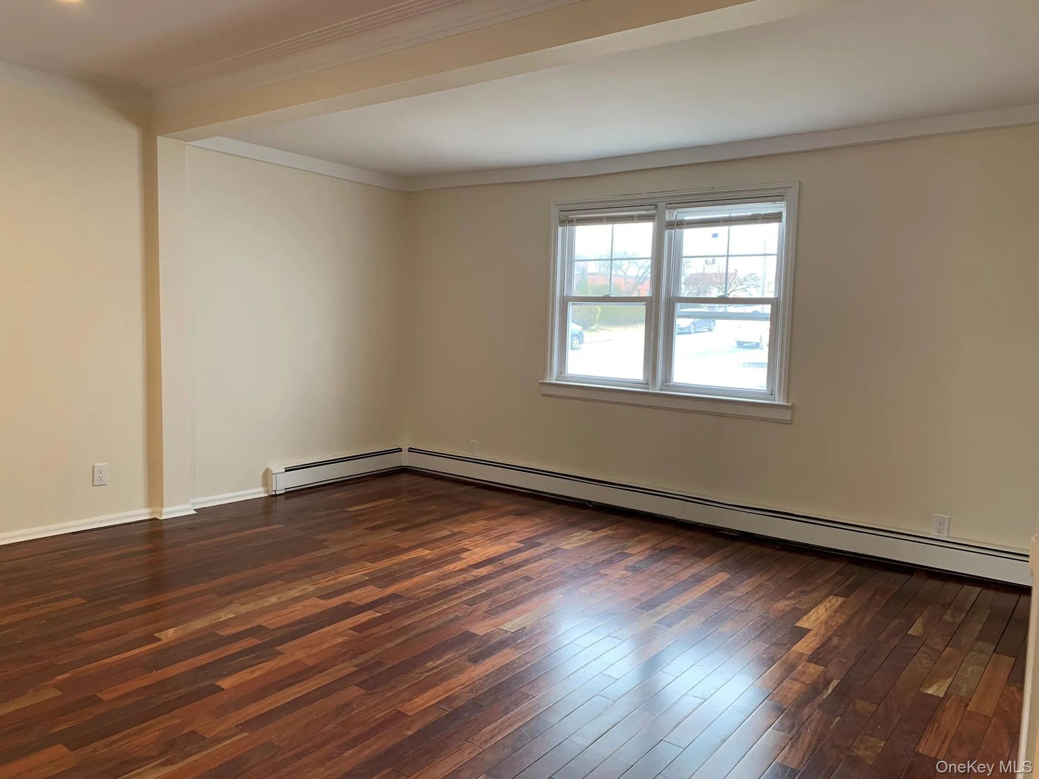 24 Hall Avenue, Eastchester, NY, 3 Bedrooms Bedrooms, 10 Rooms Rooms,2 BathroomsBathrooms,Residential Lease,For Rent,Hall,0,1006604 24 Hall Avenue, Eastchester, NY, 3 Bedrooms Bedrooms, 10 Rooms Rooms,2 BathroomsBathrooms,Residential Lease,For Rent,Hall,0,1006604