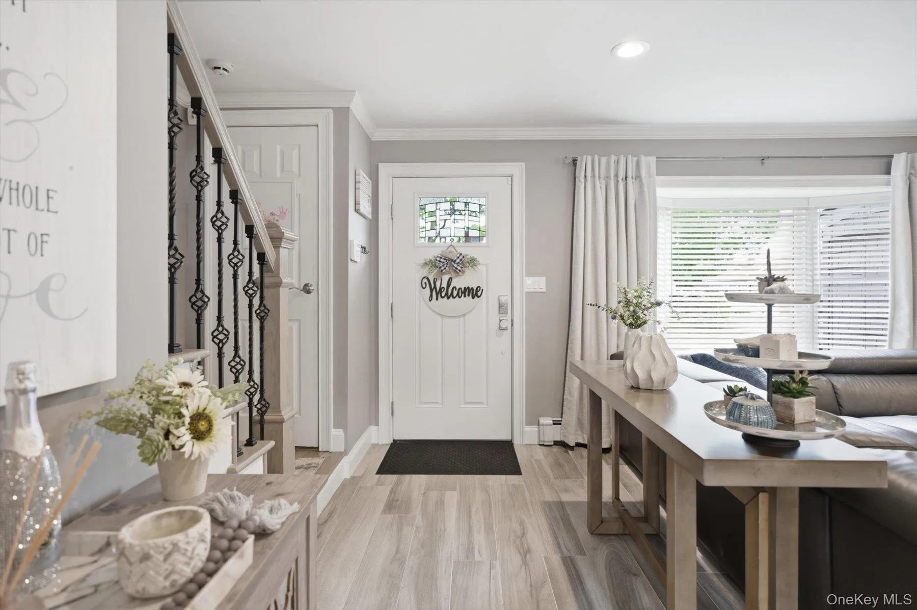 272 Hamilton Avenue, Oyster Bay, NY, 4 Bedrooms Bedrooms, 7 Rooms Rooms,3 BathroomsBathrooms,Residential,For Rent,Hamilton,0,1006609 272 Hamilton Avenue, Oyster Bay, NY, 4 Bedrooms Bedrooms, 7 Rooms Rooms,3 BathroomsBathrooms,Residential,For Rent,Hamilton,0,1006609