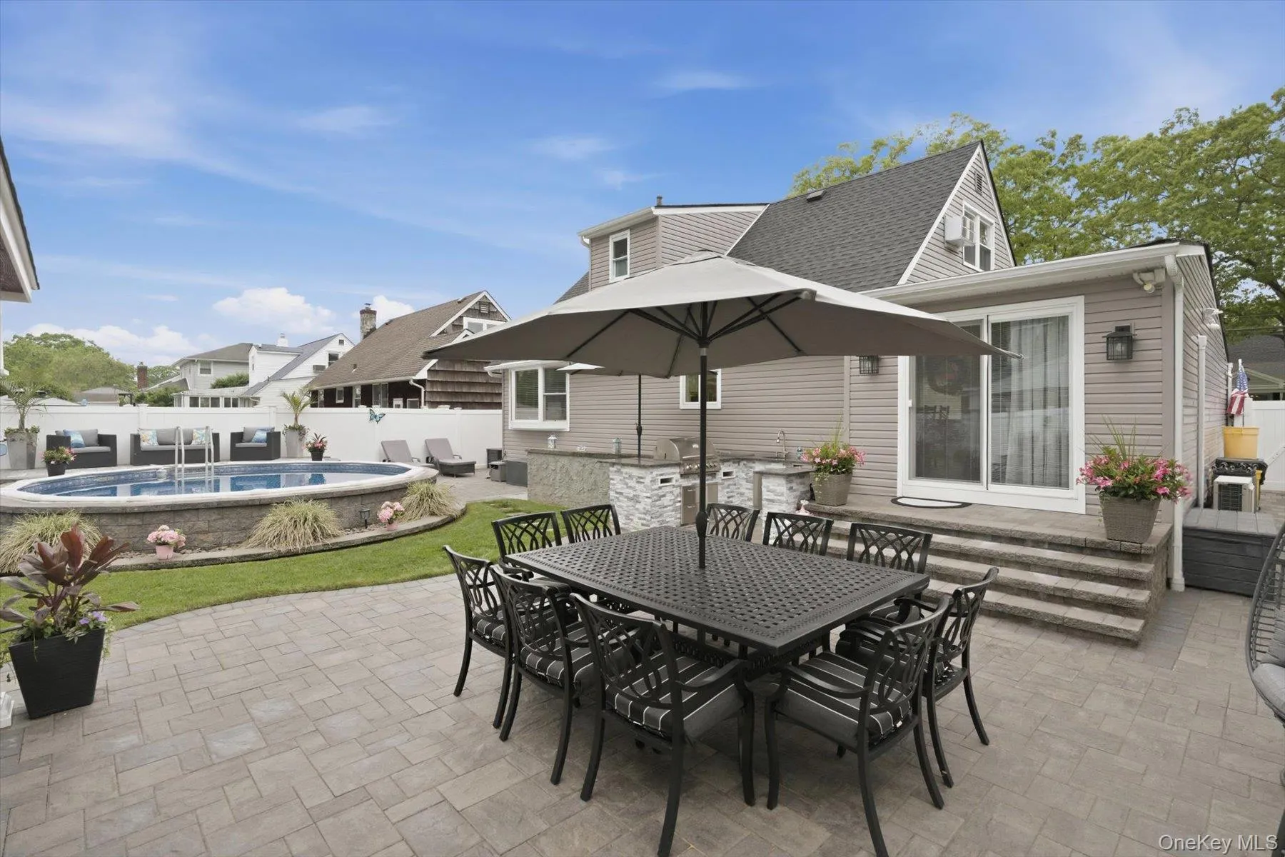 272 Hamilton Avenue, Oyster Bay, NY, 4 Bedrooms Bedrooms, 7 Rooms Rooms,3 BathroomsBathrooms,Residential,For Rent,Hamilton,0,1006609 272 Hamilton Avenue, Oyster Bay, NY, 4 Bedrooms Bedrooms, 7 Rooms Rooms,3 BathroomsBathrooms,Residential,For Rent,Hamilton,0,1006609