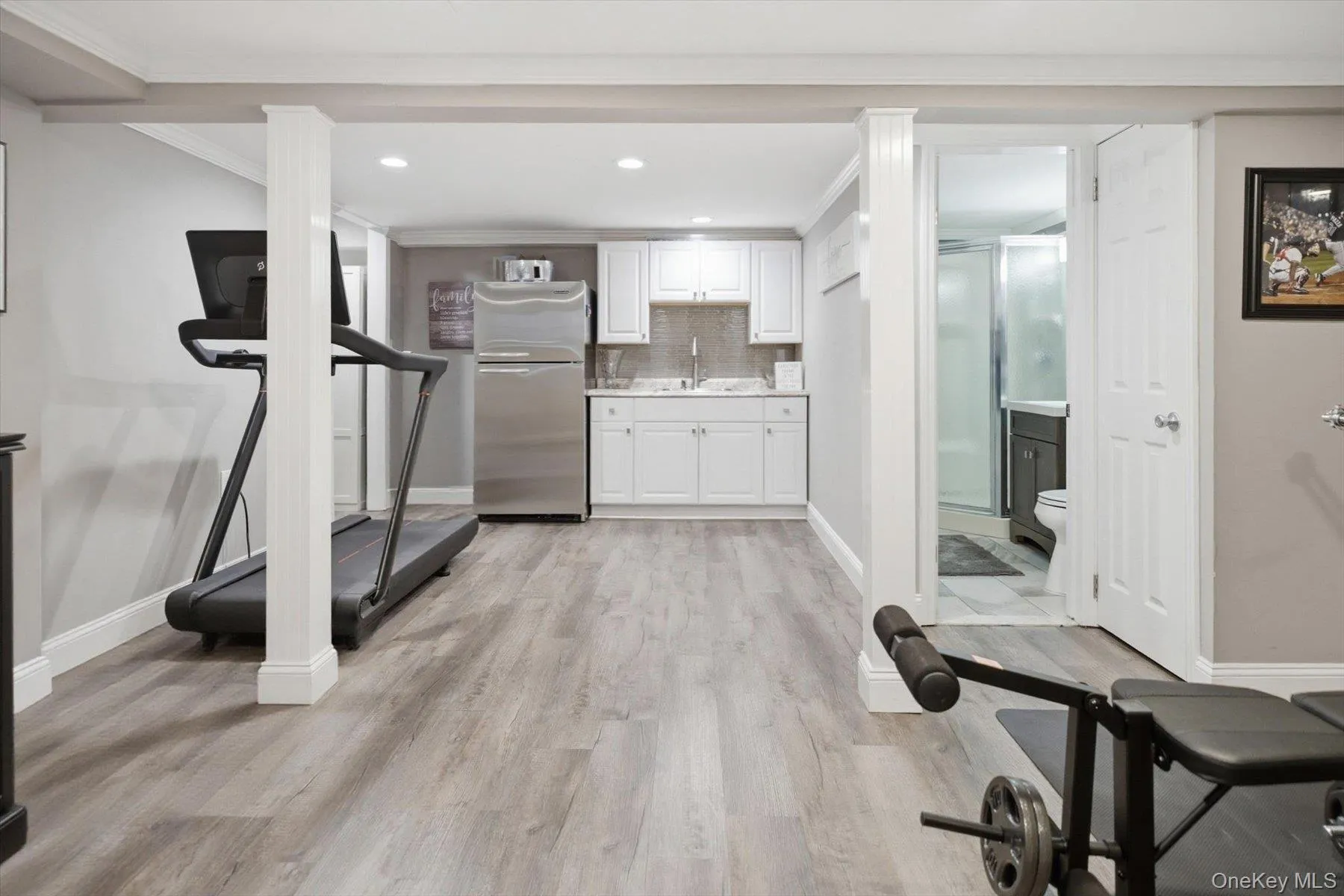 272 Hamilton Avenue, Oyster Bay, NY, 4 Bedrooms Bedrooms, 7 Rooms Rooms,3 BathroomsBathrooms,Residential,For Rent,Hamilton,0,1006609 272 Hamilton Avenue, Oyster Bay, NY, 4 Bedrooms Bedrooms, 7 Rooms Rooms,3 BathroomsBathrooms,Residential,For Rent,Hamilton,0,1006609
