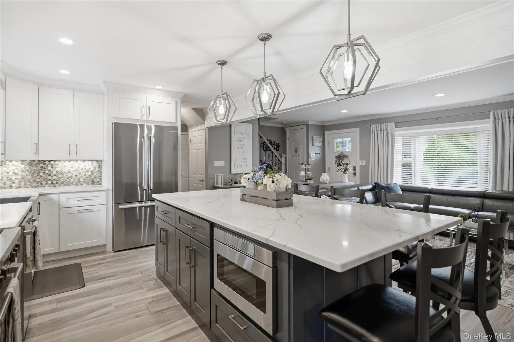 272 Hamilton Avenue, Oyster Bay, NY, 4 Bedrooms Bedrooms, 7 Rooms Rooms,3 BathroomsBathrooms,Residential,For Rent,Hamilton,0,1006609 272 Hamilton Avenue, Oyster Bay, NY, 4 Bedrooms Bedrooms, 7 Rooms Rooms,3 BathroomsBathrooms,Residential,For Rent,Hamilton,0,1006609