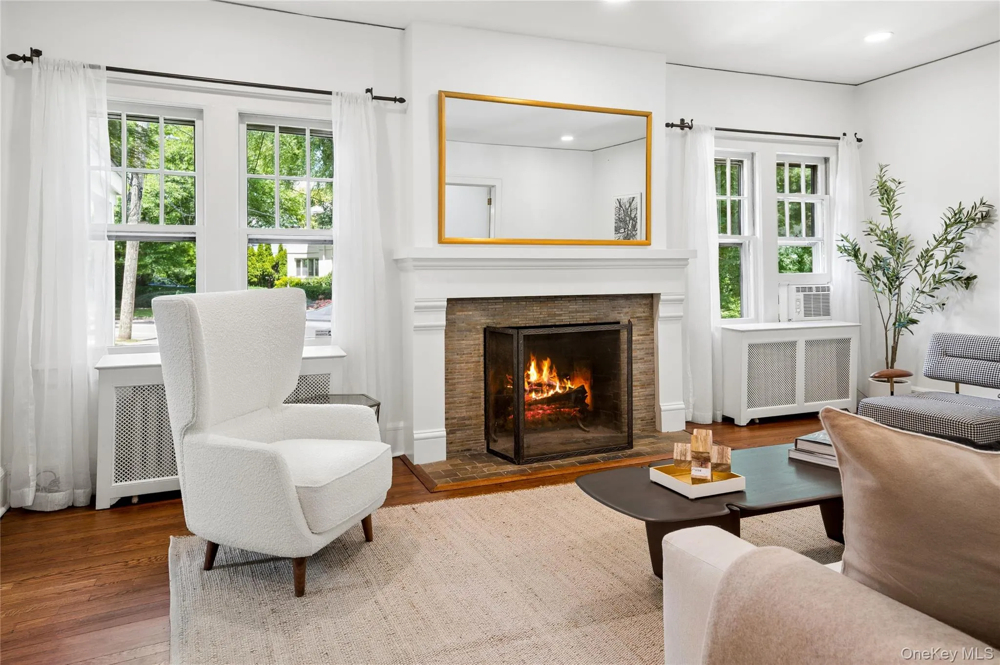 632 Colonial Avenue, Pelham, NY, 4 Bedrooms Bedrooms, 9 Rooms Rooms,3 BathroomsBathrooms,Residential,For Rent,Colonial,0,1006610 632 Colonial Avenue, Pelham, NY, 4 Bedrooms Bedrooms, 9 Rooms Rooms,3 BathroomsBathrooms,Residential,For Rent,Colonial,0,1006610