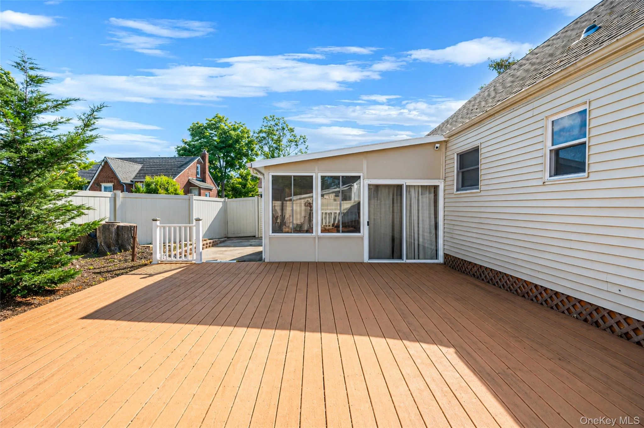 403 Brookside Court, Babylon, NY, 4 Bedrooms Bedrooms, 6 Rooms Rooms,1 BathroomBathrooms,Residential,For Rent,Brookside,0,1006615 403 Brookside Court, Babylon, NY, 4 Bedrooms Bedrooms, 6 Rooms Rooms,1 BathroomBathrooms,Residential,For Rent,Brookside,0,1006615