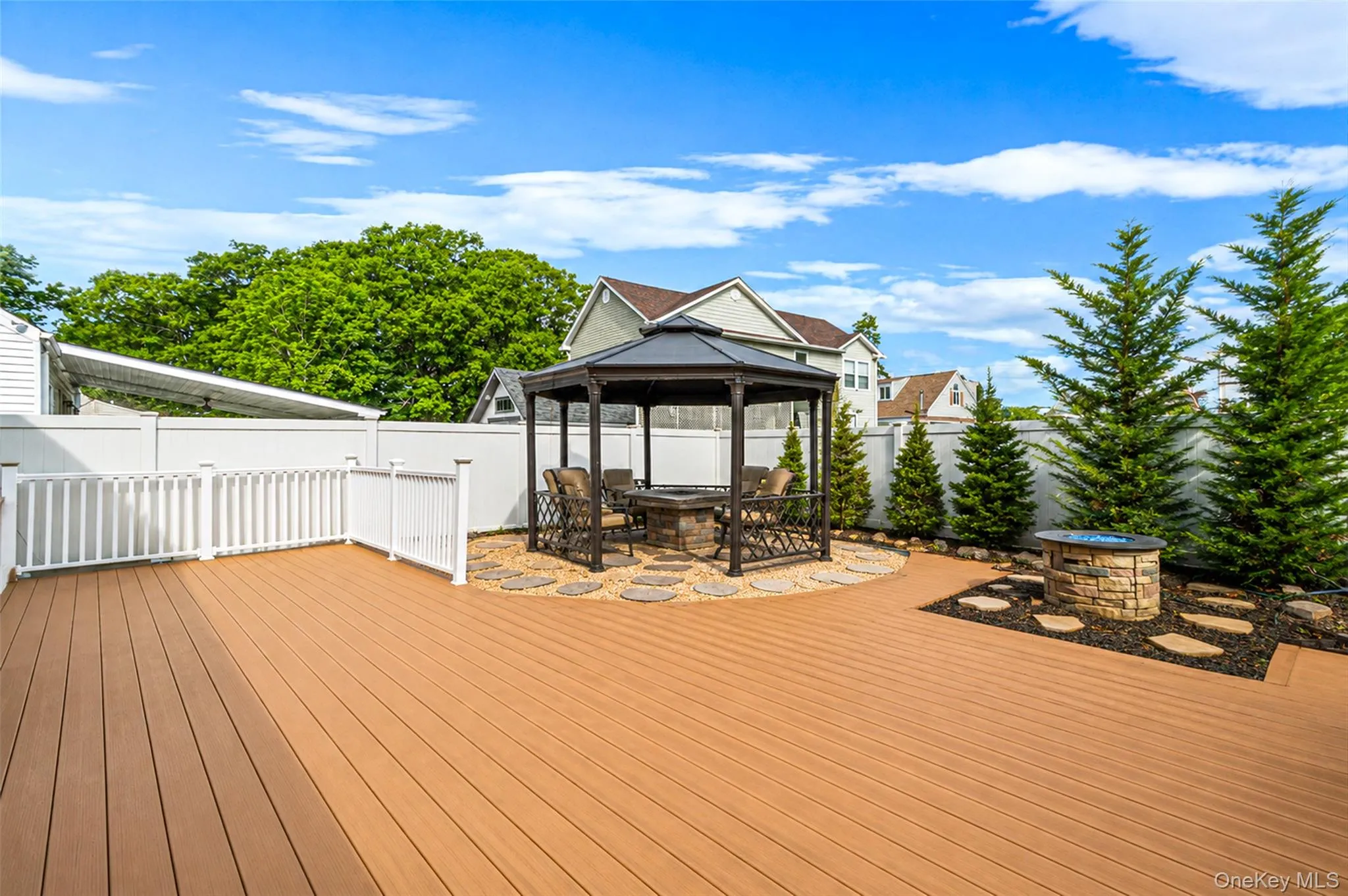 403 Brookside Court, Babylon, NY, 4 Bedrooms Bedrooms, 6 Rooms Rooms,1 BathroomBathrooms,Residential,For Rent,Brookside,0,1006615 403 Brookside Court, Babylon, NY, 4 Bedrooms Bedrooms, 6 Rooms Rooms,1 BathroomBathrooms,Residential,For Rent,Brookside,0,1006615
