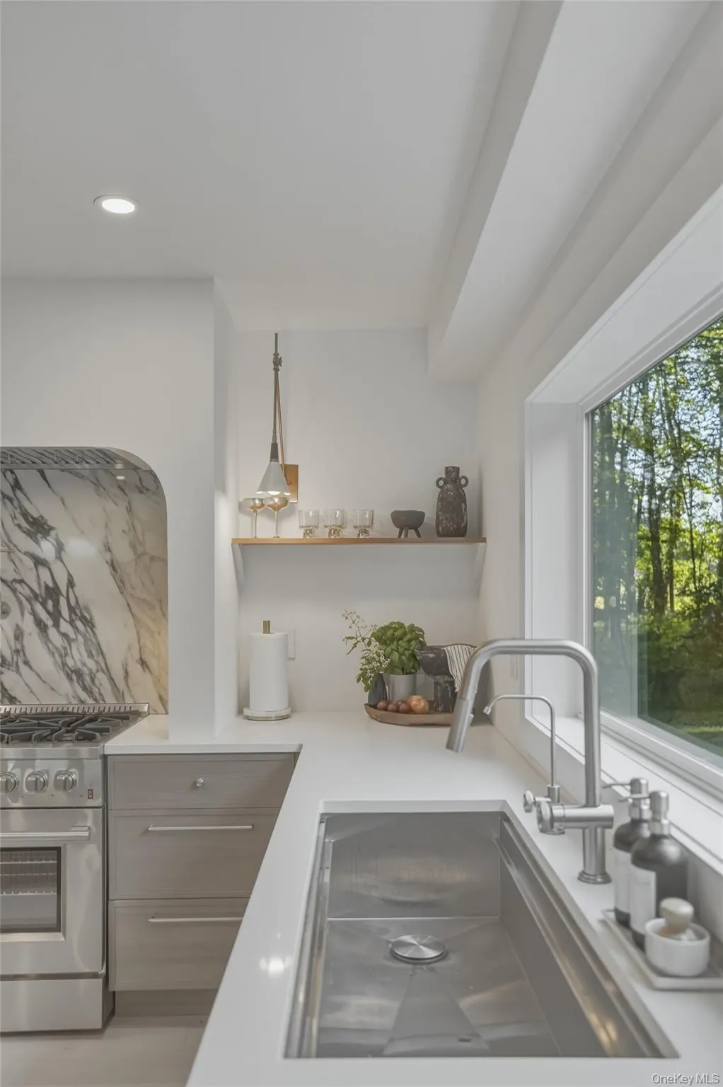 4 Moonstone Road, Gardiner, NY, 4 Bedrooms Bedrooms, 13 Rooms Rooms,3 BathroomsBathrooms,Residential,For Rent,Moonstone,0,1006618 4 Moonstone Road, Gardiner, NY, 4 Bedrooms Bedrooms, 13 Rooms Rooms,3 BathroomsBathrooms,Residential,For Rent,Moonstone,0,1006618