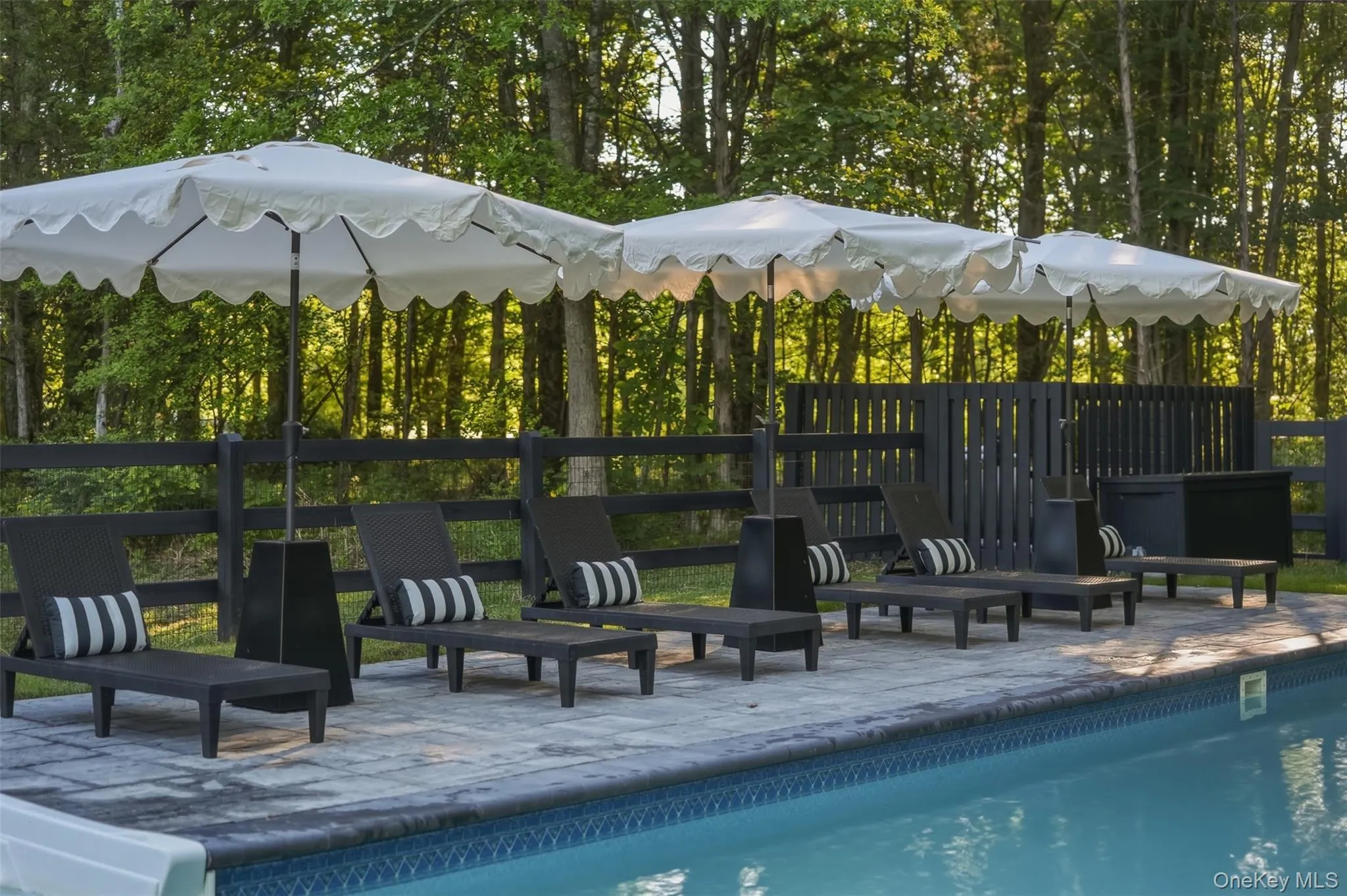 4 Moonstone Road, Gardiner, NY, 4 Bedrooms Bedrooms, 13 Rooms Rooms,3 BathroomsBathrooms,Residential,For Rent,Moonstone,0,1006618 4 Moonstone Road, Gardiner, NY, 4 Bedrooms Bedrooms, 13 Rooms Rooms,3 BathroomsBathrooms,Residential,For Rent,Moonstone,0,1006618