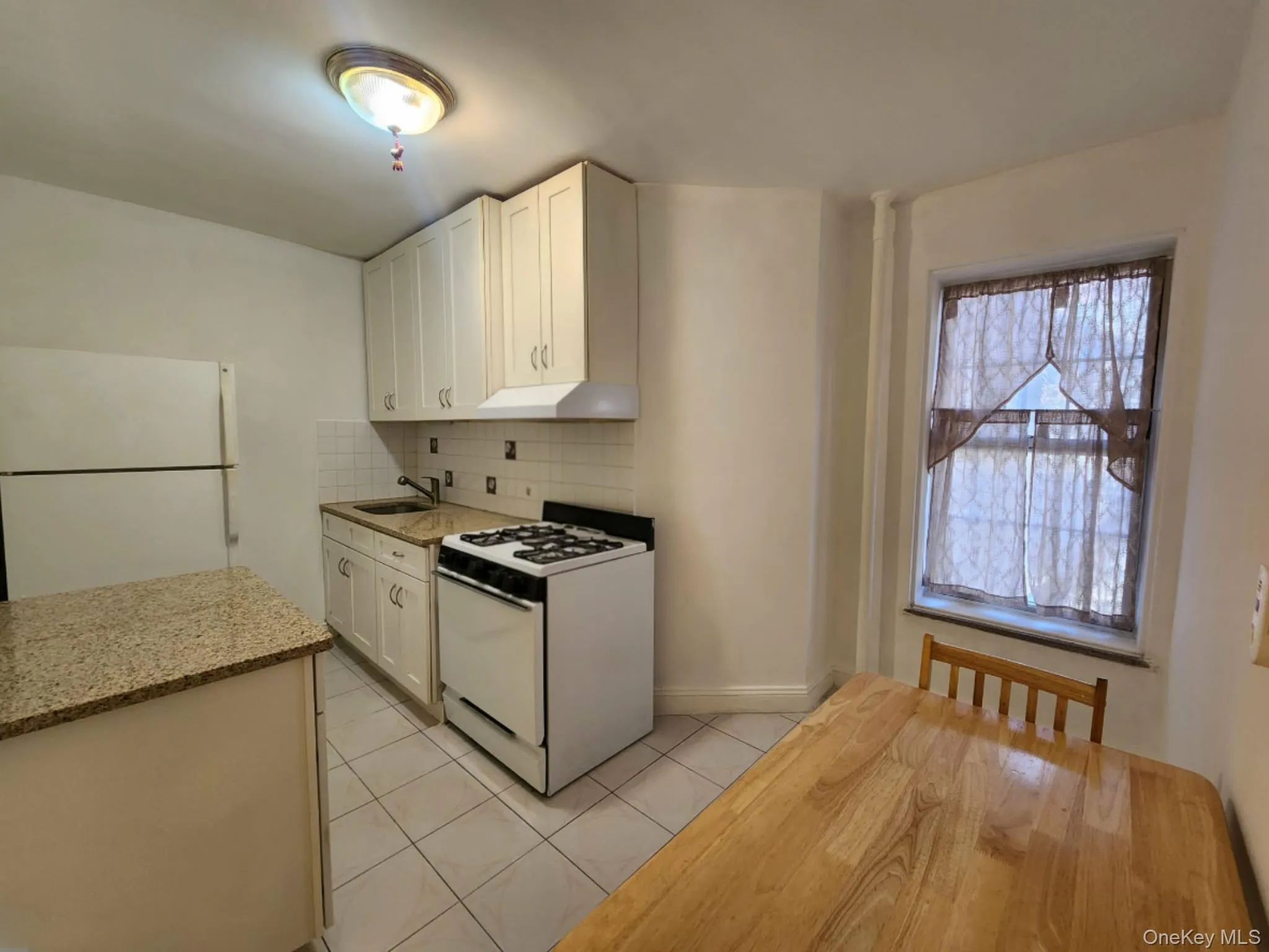 55-23 31st Avenue, New York, NY, 2 Rooms Rooms,1 BathroomBathrooms,Residential,For Rent,31st,0,1006625 55-23 31st Avenue, New York, NY, 2 Rooms Rooms,1 BathroomBathrooms,Residential,For Rent,31st,0,1006625