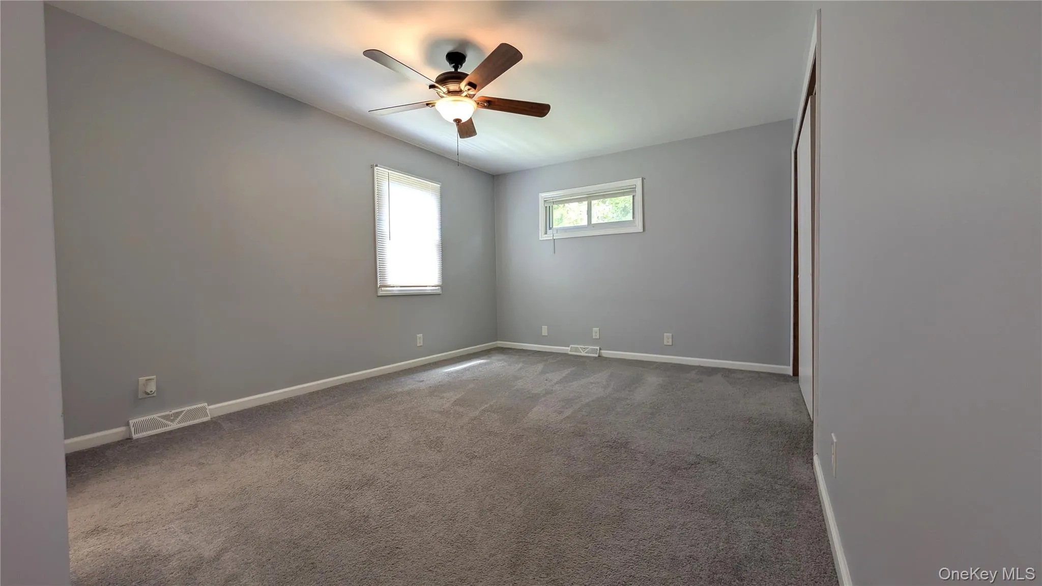 26 Roslyn Road, Kent, NY, 2 Bedrooms Bedrooms, 5 Rooms Rooms,1 BathroomBathrooms,Residential,For Rent,Roslyn,0,1006627 26 Roslyn Road, Kent, NY, 2 Bedrooms Bedrooms, 5 Rooms Rooms,1 BathroomBathrooms,Residential,For Rent,Roslyn,0,1006627