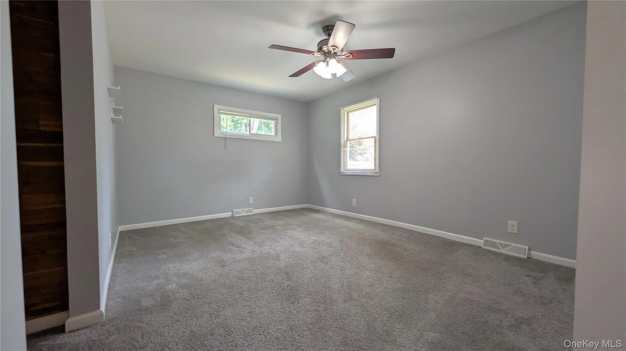 26 Roslyn Road, Kent, NY, 2 Bedrooms Bedrooms, 5 Rooms Rooms,1 BathroomBathrooms,Residential,For Rent,Roslyn,0,1006627 26 Roslyn Road, Kent, NY, 2 Bedrooms Bedrooms, 5 Rooms Rooms,1 BathroomBathrooms,Residential,For Rent,Roslyn,0,1006627