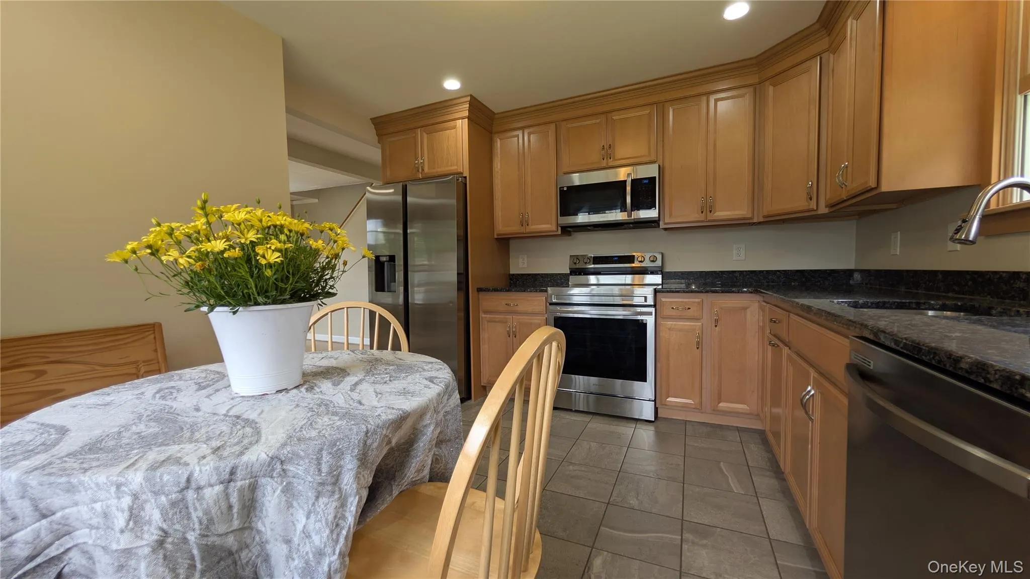 26 Roslyn Road, Kent, NY, 2 Bedrooms Bedrooms, 5 Rooms Rooms,1 BathroomBathrooms,Residential,For Rent,Roslyn,0,1006627 26 Roslyn Road, Kent, NY, 2 Bedrooms Bedrooms, 5 Rooms Rooms,1 BathroomBathrooms,Residential,For Rent,Roslyn,0,1006627