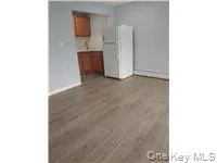 9050 Francis Lewis Boulevard, New York, NY, 3 Bedrooms Bedrooms, 6 Rooms Rooms,1 BathroomBathrooms,Residential Lease,For Rent,Francis Lewis,0,1006628 9050 Francis Lewis Boulevard, New York, NY, 3 Bedrooms Bedrooms, 6 Rooms Rooms,1 BathroomBathrooms,Residential Lease,For Rent,Francis Lewis,0,1006628