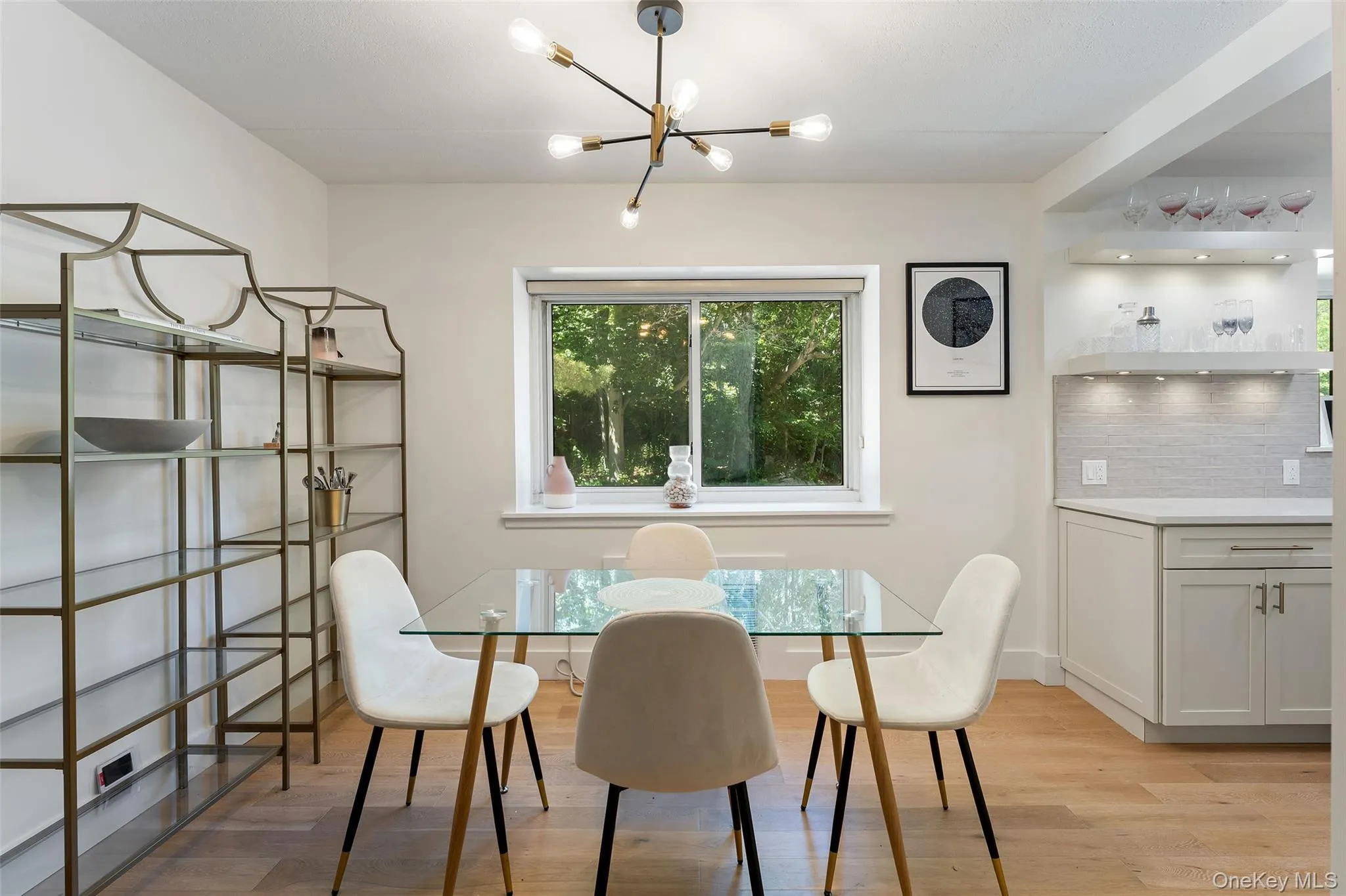 412 Benedict Avenue, Greenburgh, NY, 2 Bedrooms Bedrooms, 5 Rooms Rooms,2 BathroomsBathrooms,Residential,For Rent,Benedict,0,1006630 412 Benedict Avenue, Greenburgh, NY, 2 Bedrooms Bedrooms, 5 Rooms Rooms,2 BathroomsBathrooms,Residential,For Rent,Benedict,0,1006630