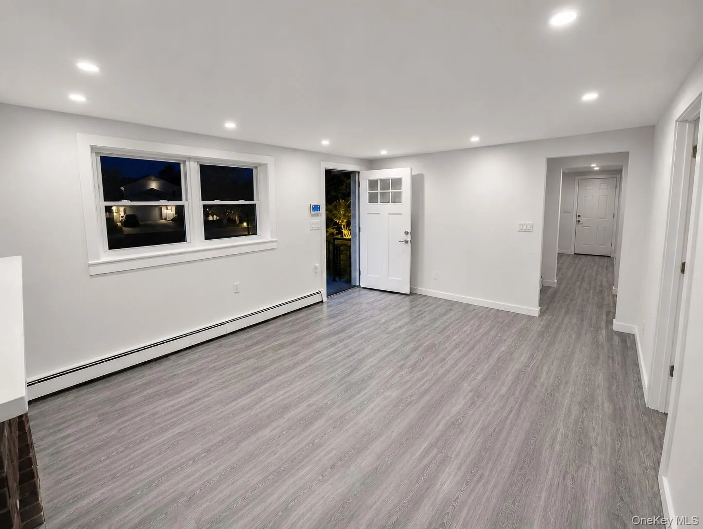 18 Merrick Road, Brookhaven, NY, 3 Bedrooms Bedrooms, 6 Rooms Rooms,1 BathroomBathrooms,Residential,For Rent,Merrick,0,1006632 18 Merrick Road, Brookhaven, NY, 3 Bedrooms Bedrooms, 6 Rooms Rooms,1 BathroomBathrooms,Residential,For Rent,Merrick,0,1006632