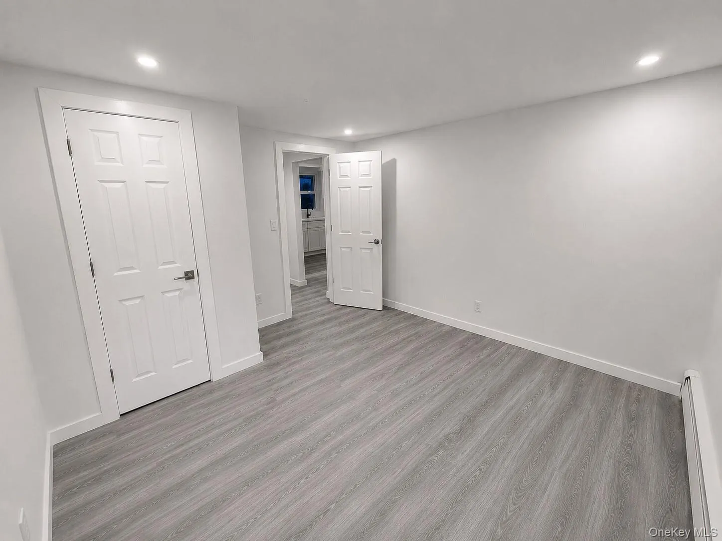 18 Merrick Road, Brookhaven, NY, 3 Bedrooms Bedrooms, 6 Rooms Rooms,1 BathroomBathrooms,Residential,For Rent,Merrick,0,1006632 18 Merrick Road, Brookhaven, NY, 3 Bedrooms Bedrooms, 6 Rooms Rooms,1 BathroomBathrooms,Residential,For Rent,Merrick,0,1006632
