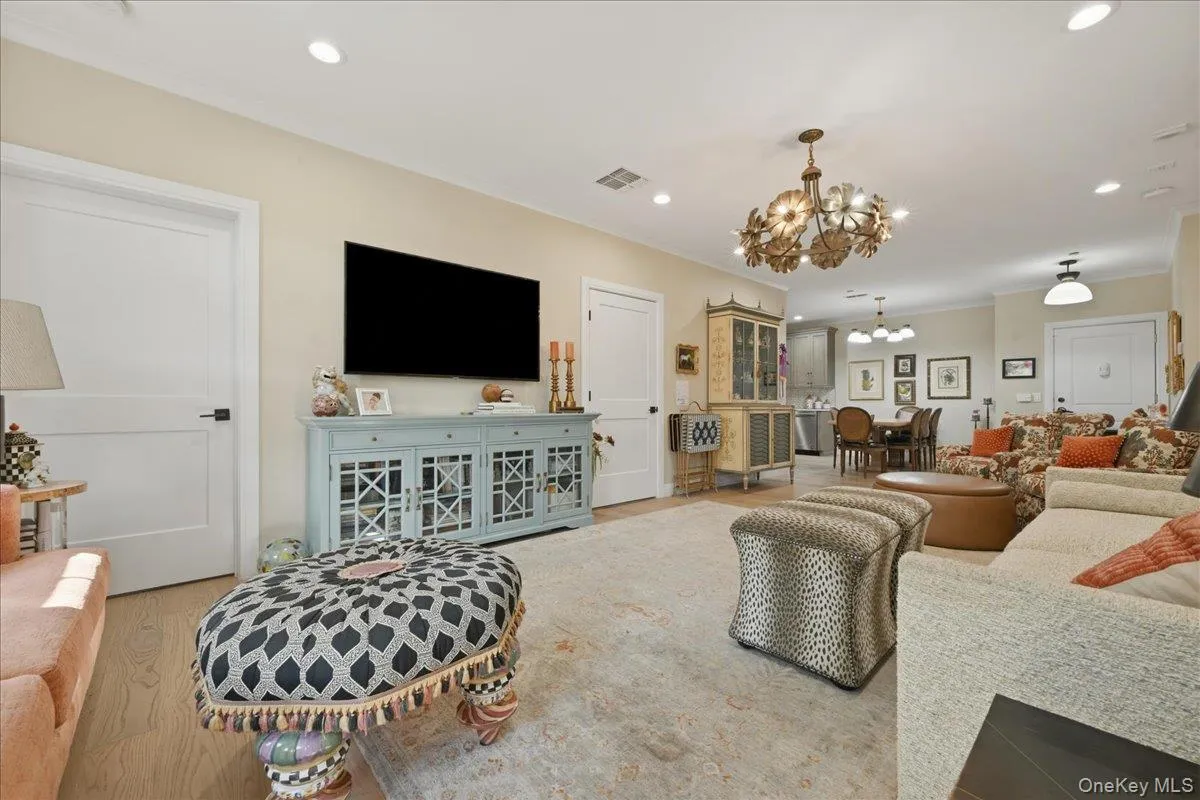 15103 Aspenwood Drive, Oyster Bay, NY, 2 Bedrooms Bedrooms, 5 Rooms Rooms,2 BathroomsBathrooms,Residential,For Rent,Aspenwood,0,1006637 15103 Aspenwood Drive, Oyster Bay, NY, 2 Bedrooms Bedrooms, 5 Rooms Rooms,2 BathroomsBathrooms,Residential,For Rent,Aspenwood,0,1006637