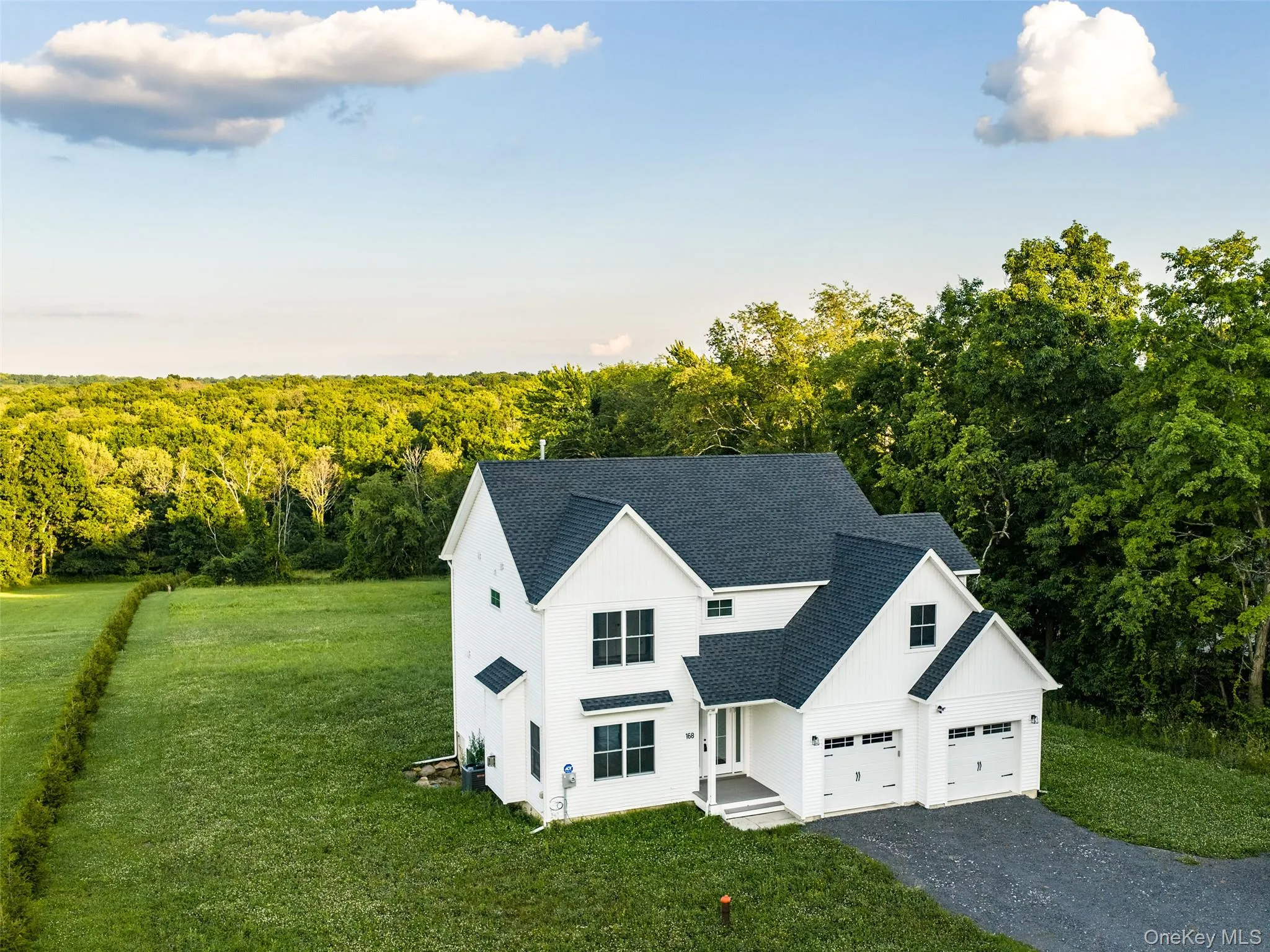 168 Pine Grove Road, Middletown, NY, 3 Bedrooms Bedrooms, 10 Rooms Rooms,2 BathroomsBathrooms,Residential,For Rent,Pine Grove,0,1006639 168 Pine Grove Road, Middletown, NY, 3 Bedrooms Bedrooms, 10 Rooms Rooms,2 BathroomsBathrooms,Residential,For Rent,Pine Grove,0,1006639