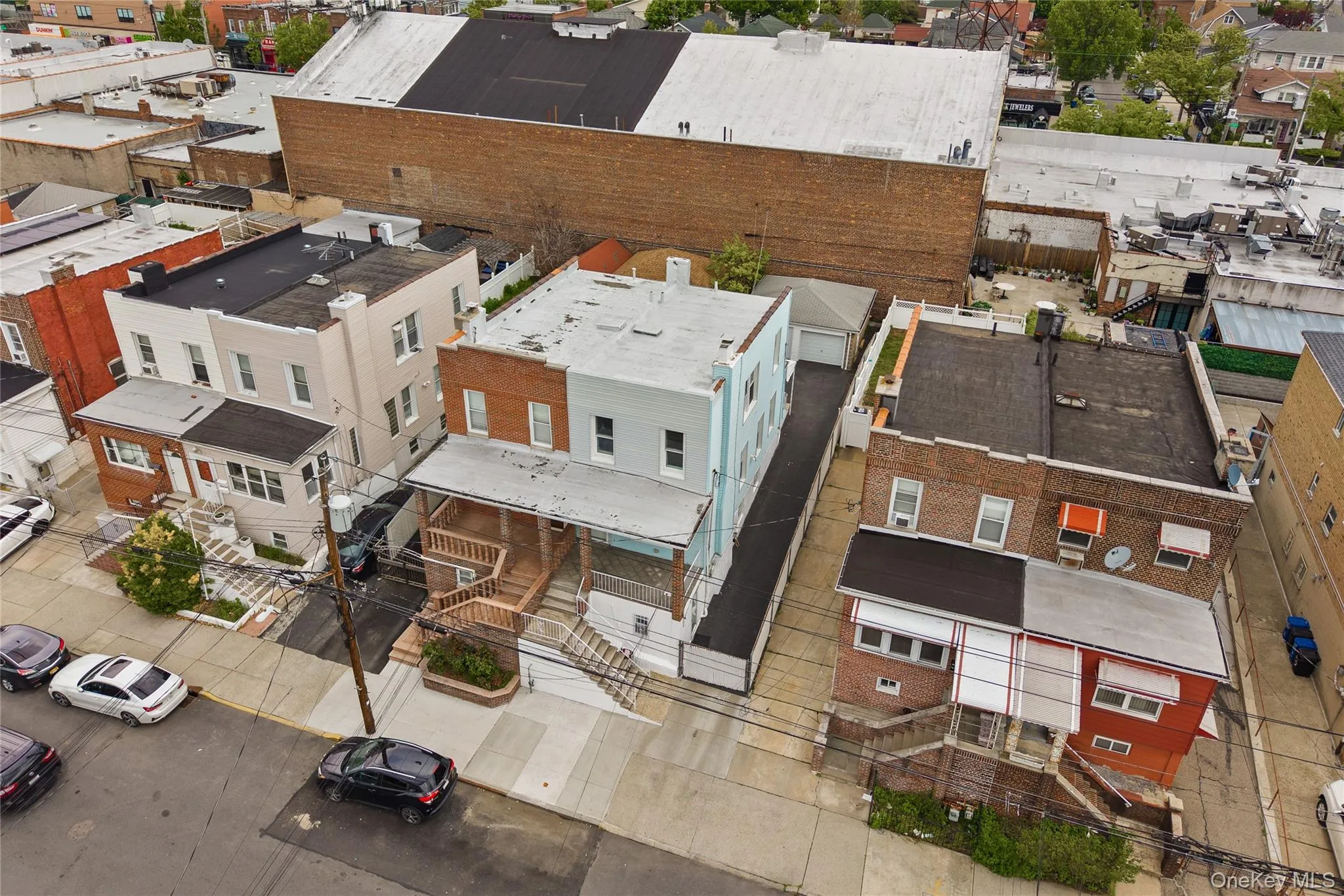 1034 Revere Avenue, New York, NY, 3 Bedrooms Bedrooms, 6 Rooms Rooms,1 BathroomBathrooms,Residential,For Rent,Revere,0,1006640 1034 Revere Avenue, New York, NY, 3 Bedrooms Bedrooms, 6 Rooms Rooms,1 BathroomBathrooms,Residential,For Rent,Revere,0,1006640