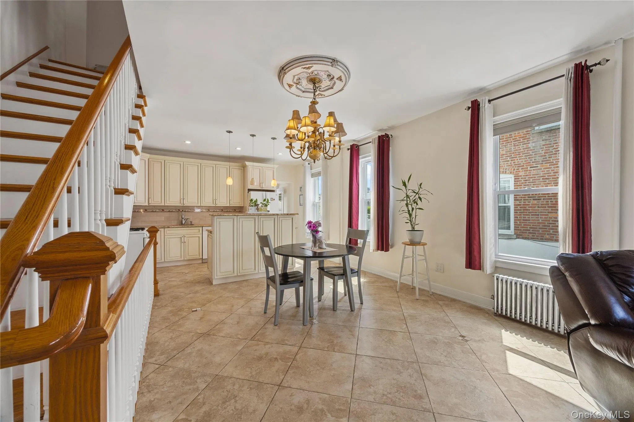 1034 Revere Avenue, New York, NY, 3 Bedrooms Bedrooms, 6 Rooms Rooms,1 BathroomBathrooms,Residential,For Rent,Revere,0,1006640 1034 Revere Avenue, New York, NY, 3 Bedrooms Bedrooms, 6 Rooms Rooms,1 BathroomBathrooms,Residential,For Rent,Revere,0,1006640
